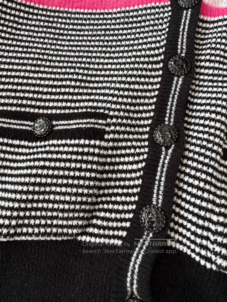 Chanel Chanel Mixed-colour striped stitching double C long-sleeve Size XS / US 0-2 / IT 36-38 - 4 Thumbnail