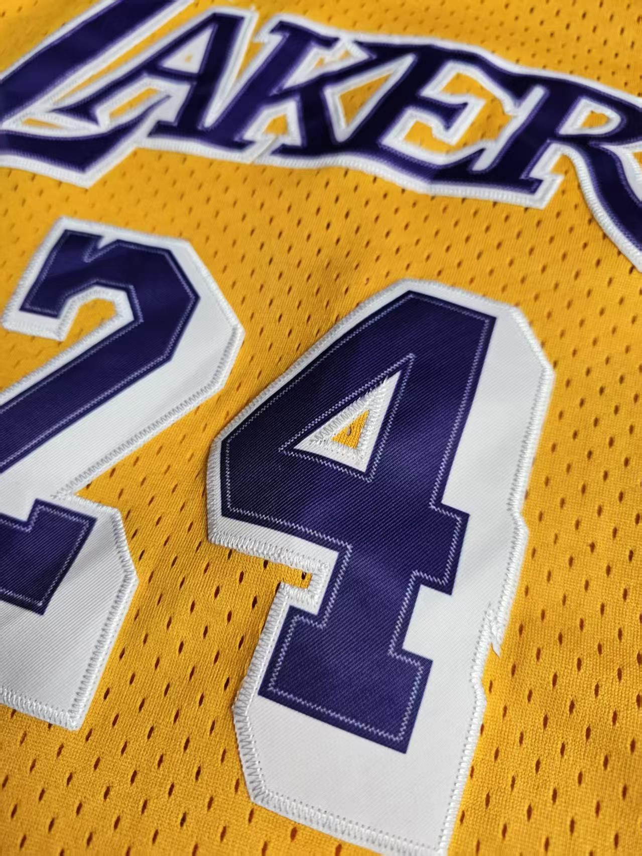 NBA #24 Kobe Bryant Jersey Laker XXL Size US XXL / EU 58 / 5 - 5 Thumbnail