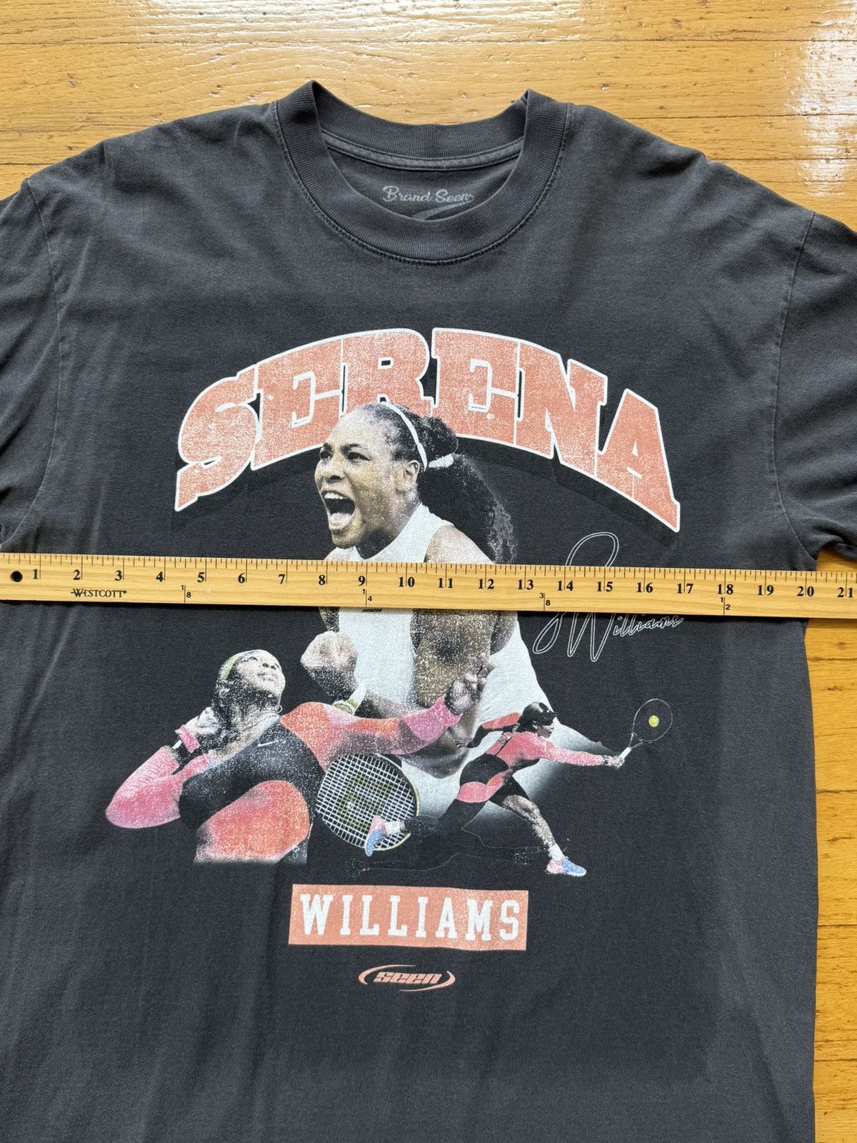 brand seen serena williams vintage t shirt Tops
