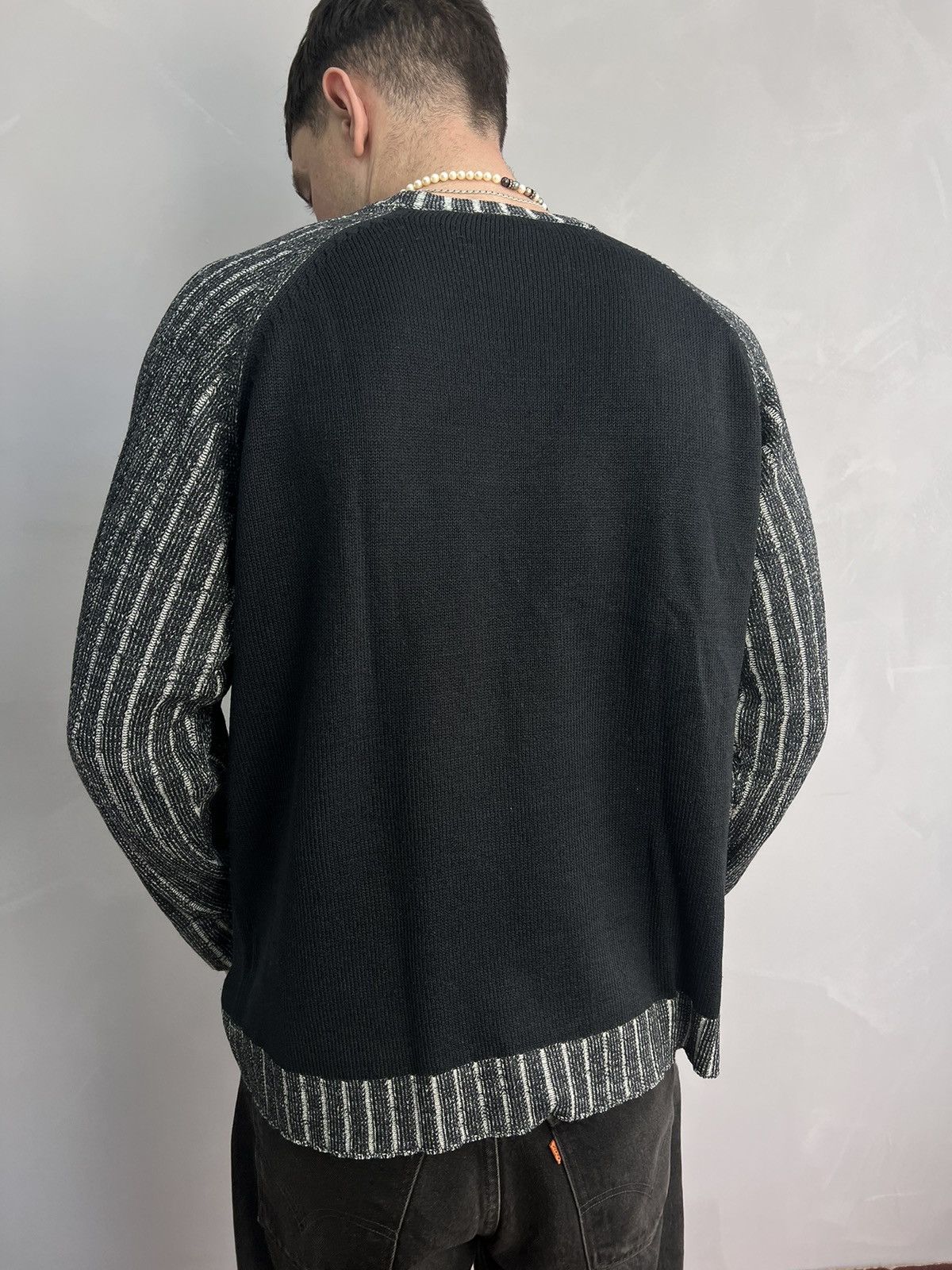 Diesel × Japanese Brand VINTAGE DIESEL Y2K RIPPED DISTRESSED PUNK SWEATER Size US M / EU 48-50 / 2 - 8 Thumbnail