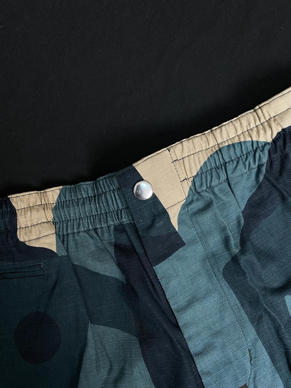 Parra Deadstock By Parra Distorted Camo Shorts Green Large Size US 32 / EU 48 - 3 Thumbnail
