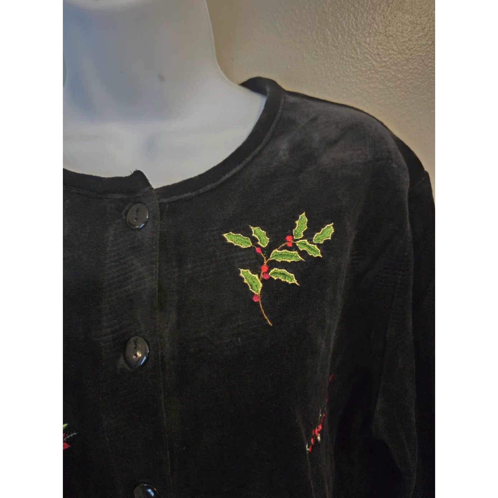 Vintage Appleseed's Black Velvet Christmas Embroidered Button Front Cardigan Womens L Size L / US 10 / IT 46 - 4 Thumbnail