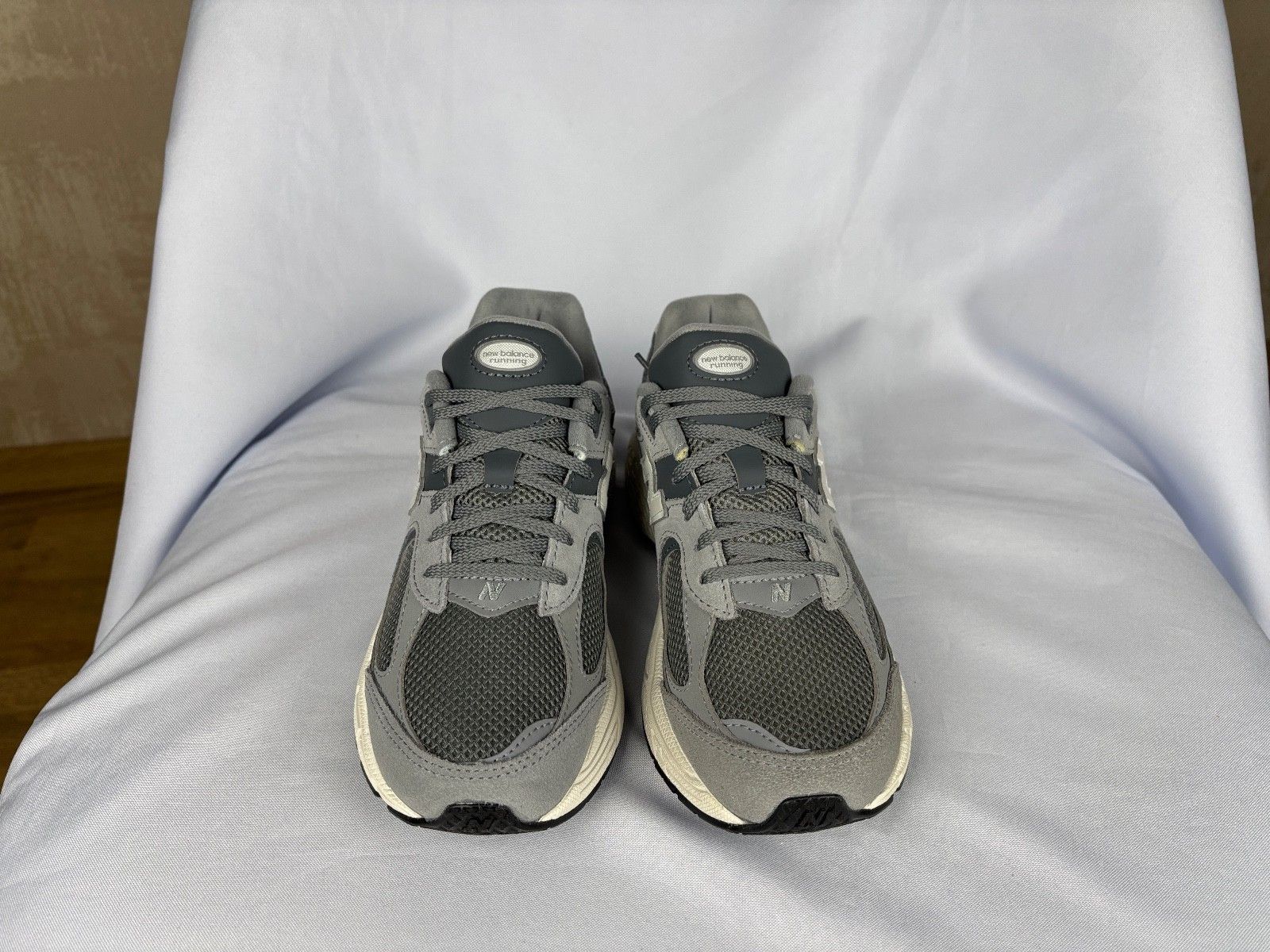 New Balance New Balance 2002R Suede Shoes US 6 UK 4 EU 37 CM 22.5 Size US 6 / IT 36 - 2 Thumbnail