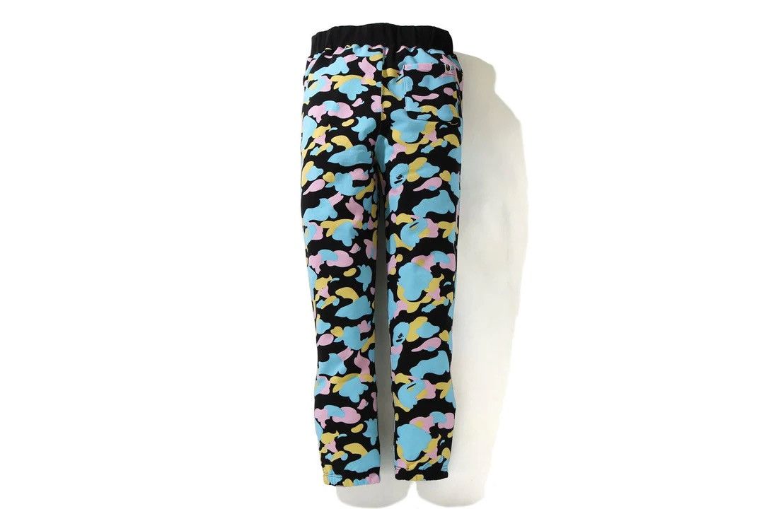 Bape DS! BAPE COTTON CANDY MULTI CAMO SWEAT PANTS Size US 28 / EU 44 - 2 Thumbnail