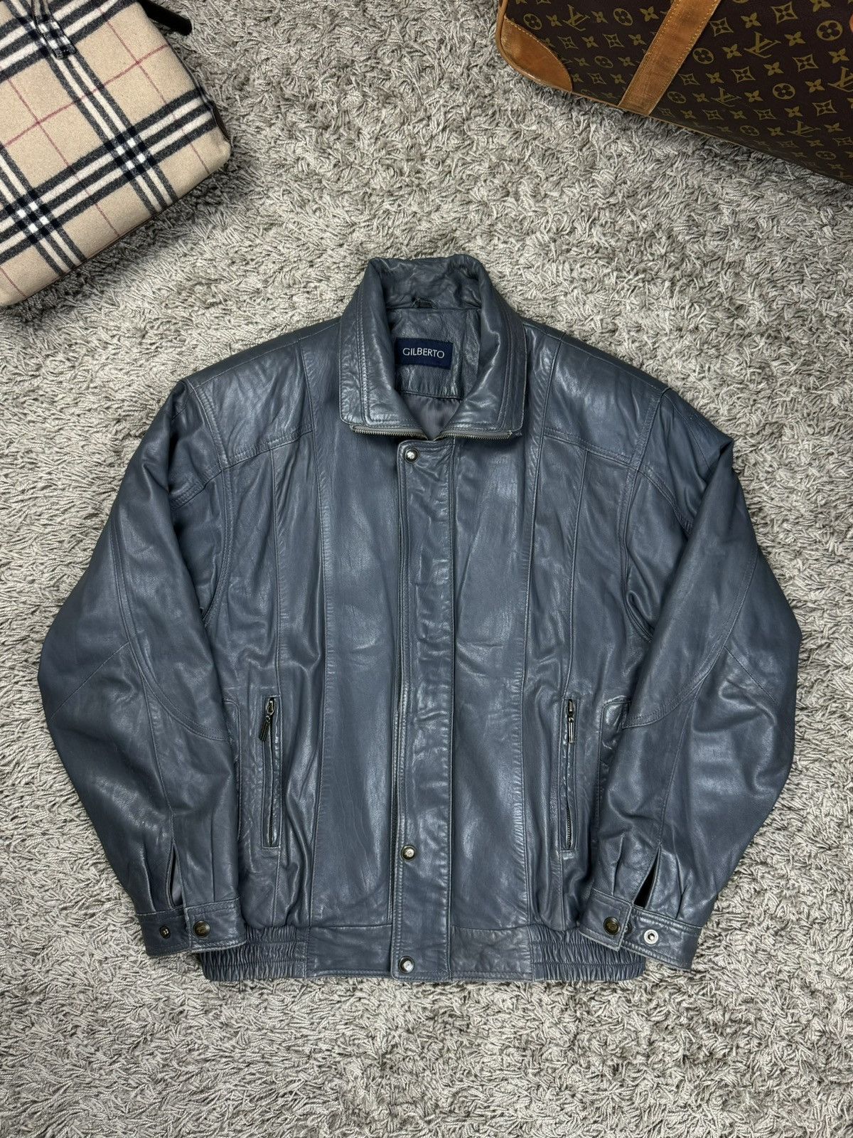 Vintage Vintage leather bomber jacket 90s original retro casual item Size US L / EU 52-54 / 3 - 1 Thumbnail