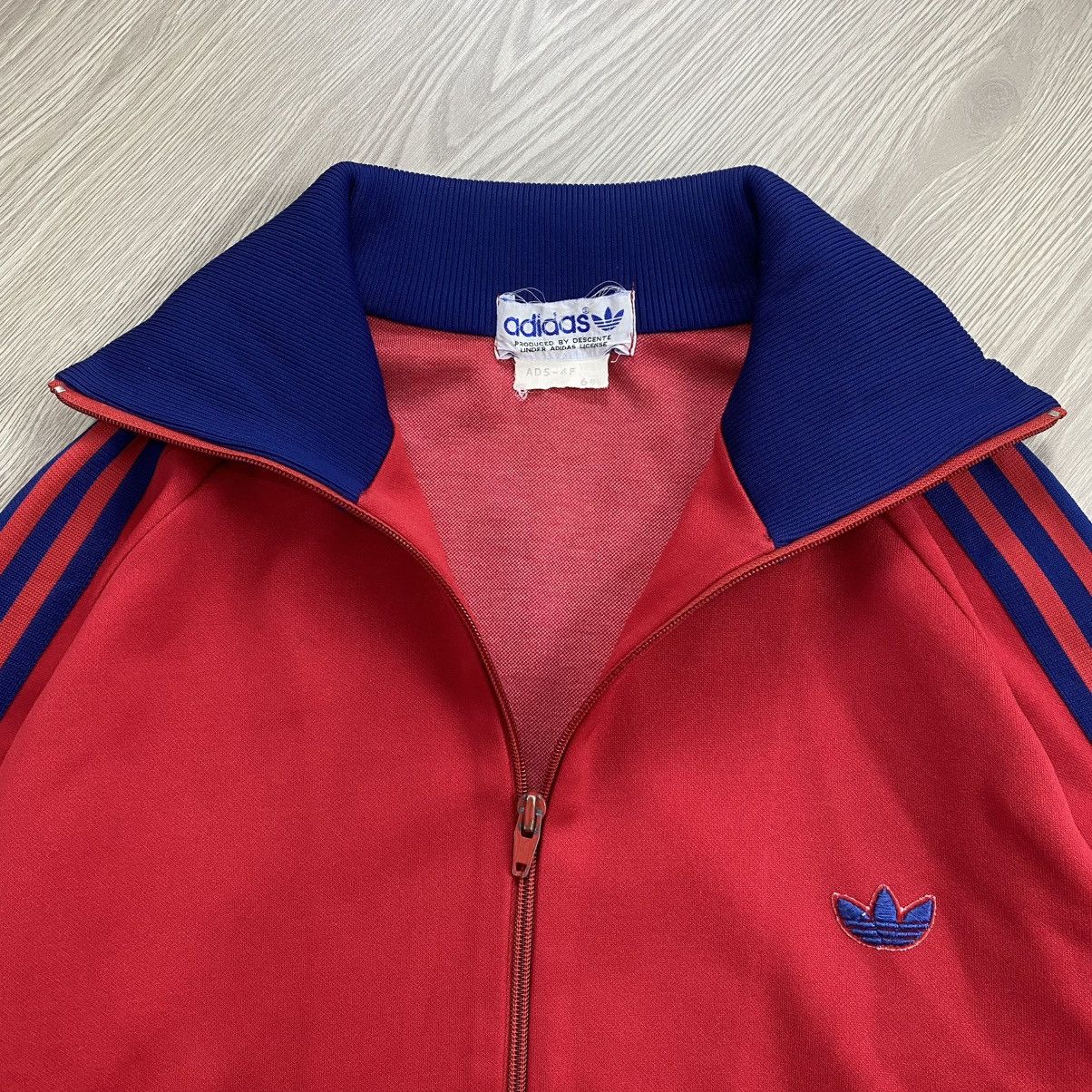 Adidas × Japanese Brand × Vintage Vintage Adidas Descente Blue Track Jacket Rare Size US L / EU 52-54 / 3 - 6 Thumbnail
