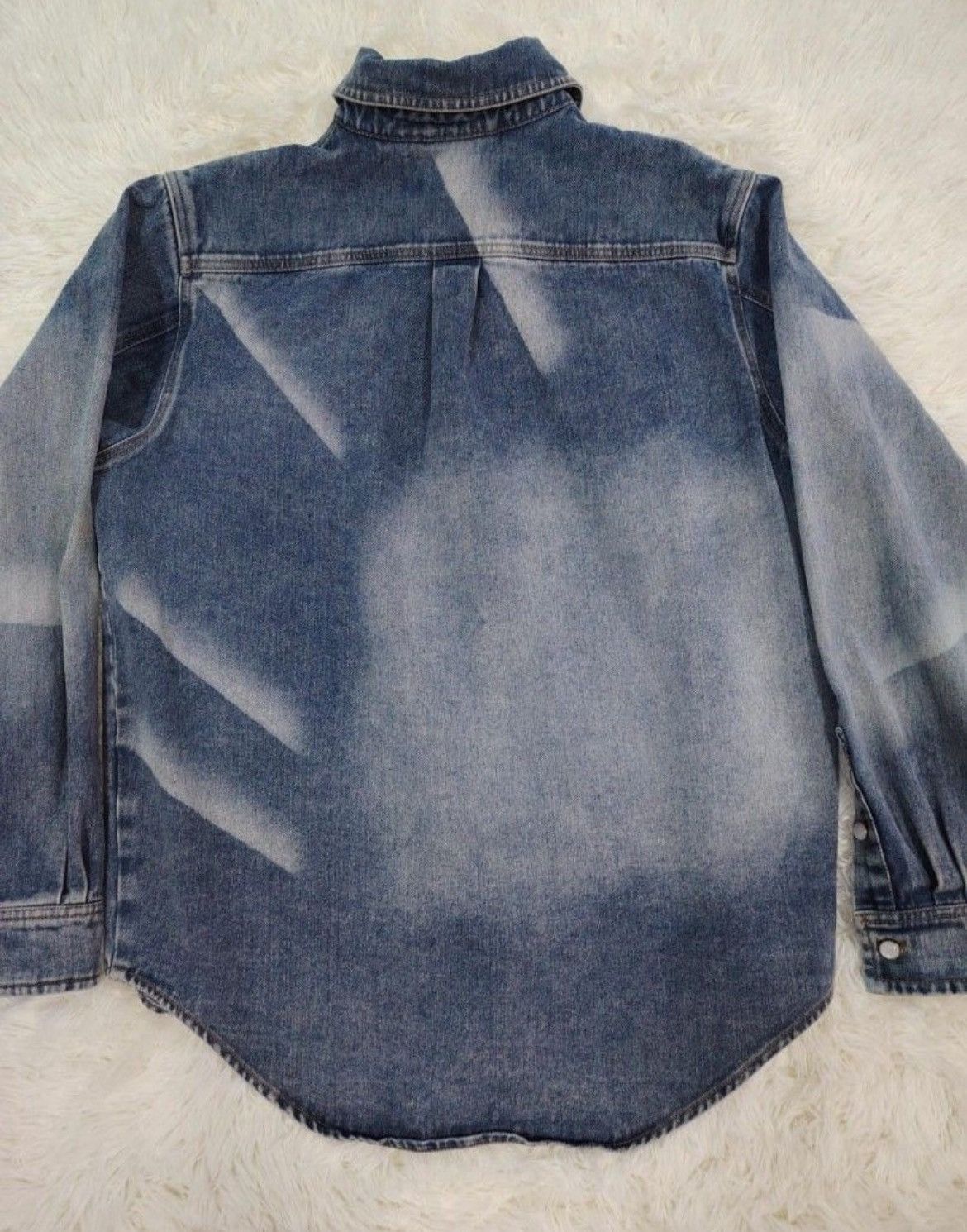 Louis Vuitton Authentic Louis Vuitton Denim Shirt Size US L / EU 52-54 / 3 - 2 Thumbnail