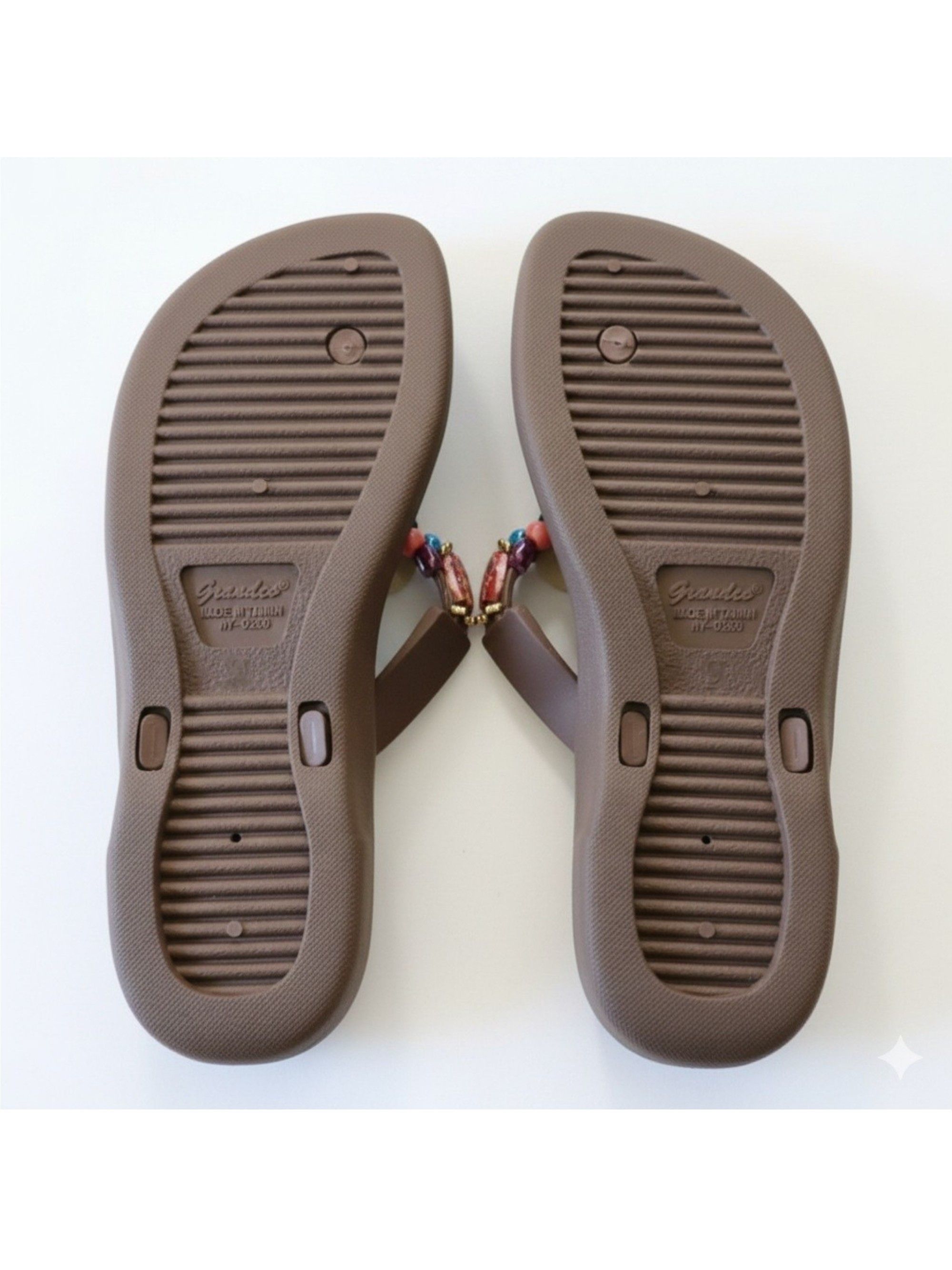 Other Grandco Size 9 NEW Sandals Rainbow Beaded Thong Flip Flop Size US 9 / IT 39 - 6 Thumbnail