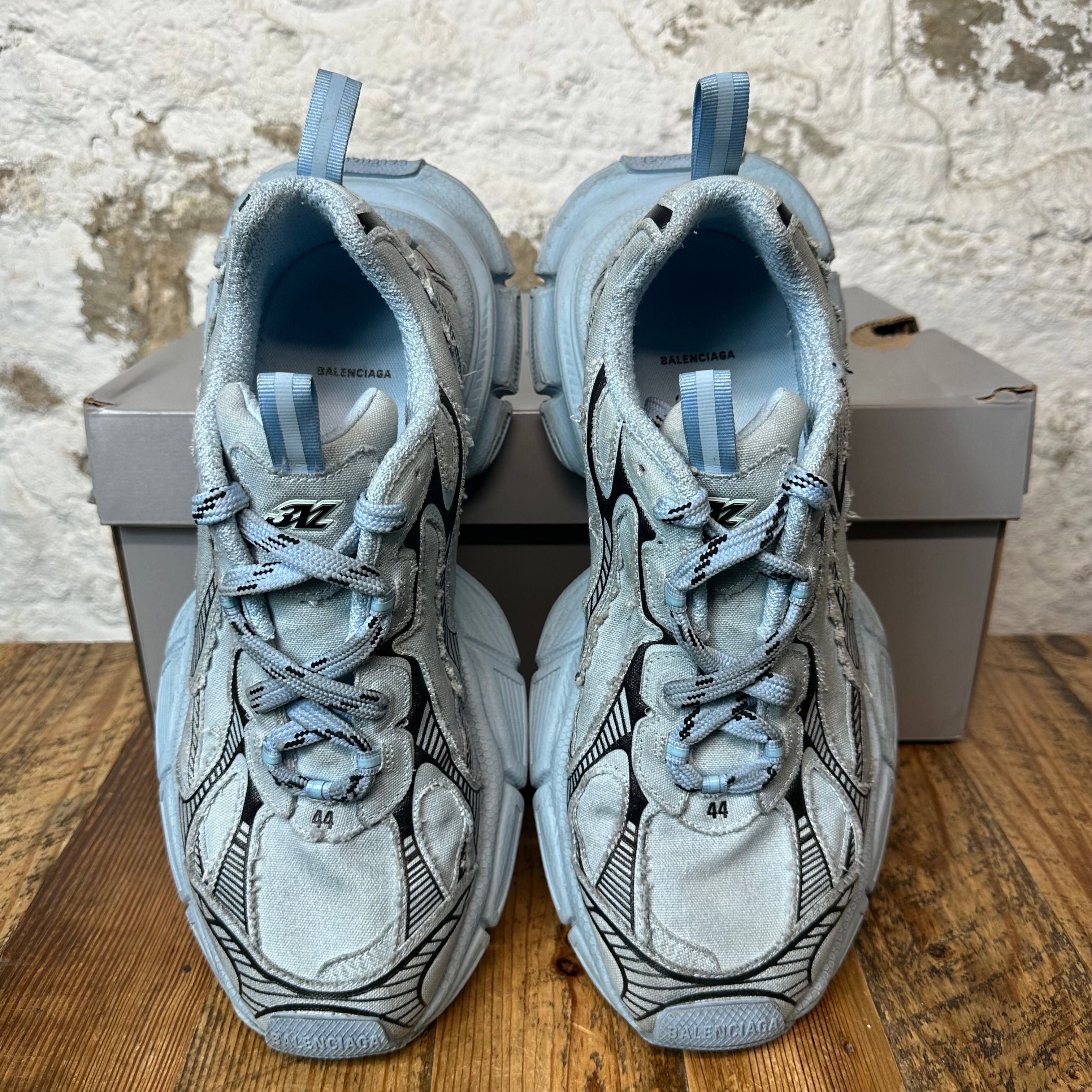 Balenciaga Balenciaga 3XL Runner Worn Out Blue Sneaker Sz 11 (44) Size US 11 / EU 44 - 3 Thumbnail