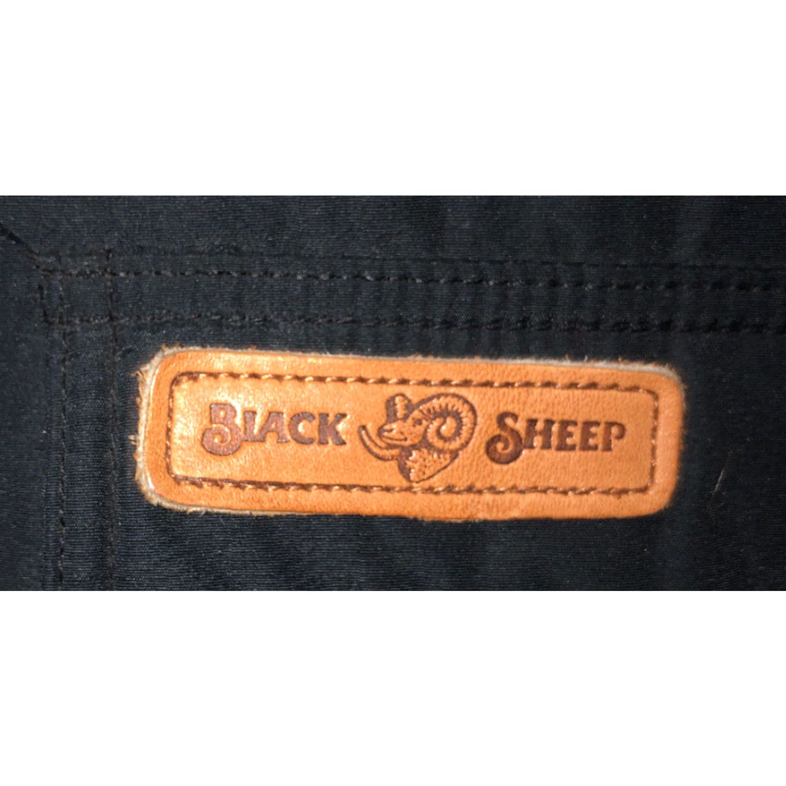 Vintage Black Sheep Vest Mens Black/Red Down Filled Full Zip Puffer Size M Size US M / EU 48-50 / 2 - 4 Thumbnail