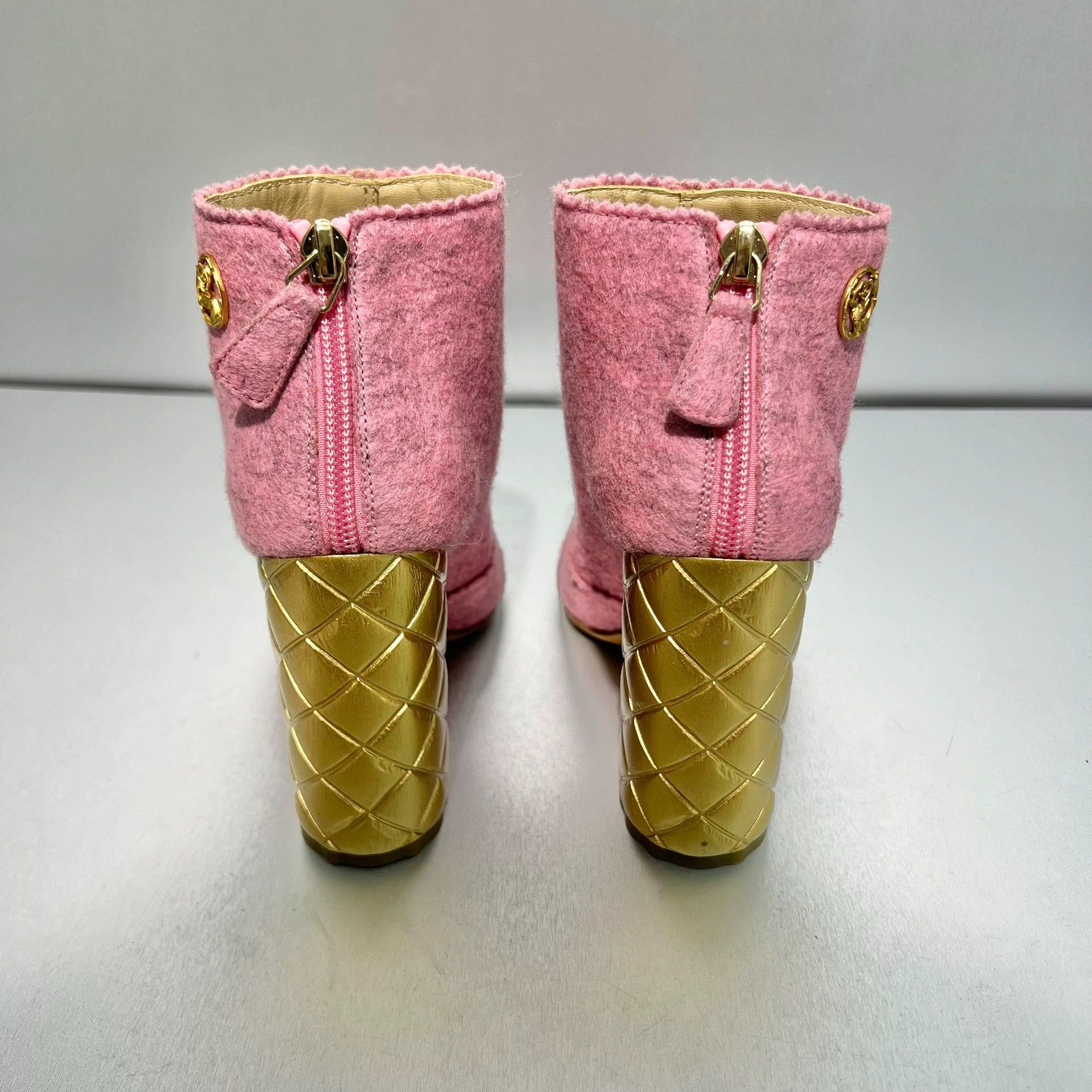 Chanel [Chanel] Pink Wool Quilted Chunky Heel Ankle Boots Size US 7 / IT 37 - 5 Thumbnail