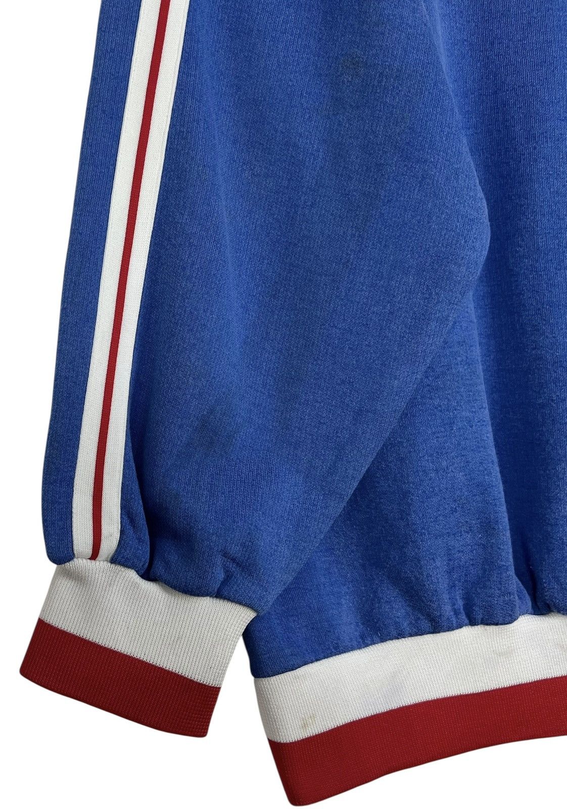 Puma 90s Vintage France The World Football Europe Sweatshirt Size US L / EU 52-54 / 3 - 9 Thumbnail
