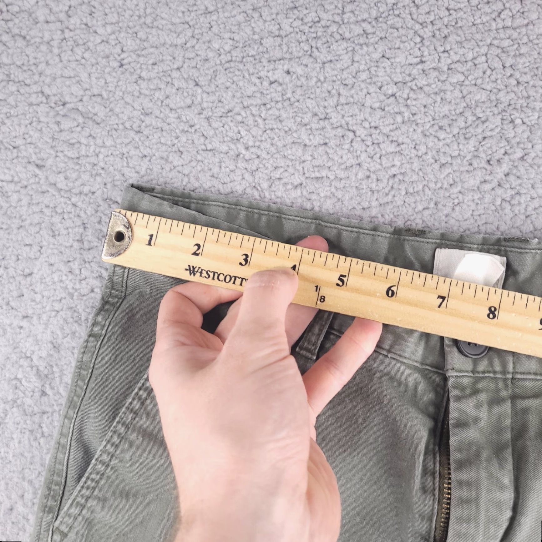 H&M H&M Jeans Mens 28x29 Green Olive Skinny Stretch Regular Waist 28 Inseam 29 Color Green Style Skinny Brand H&M Pants Jeans Mens Adult Mens Size US 28 / EU 44 - 5 Thumbnail