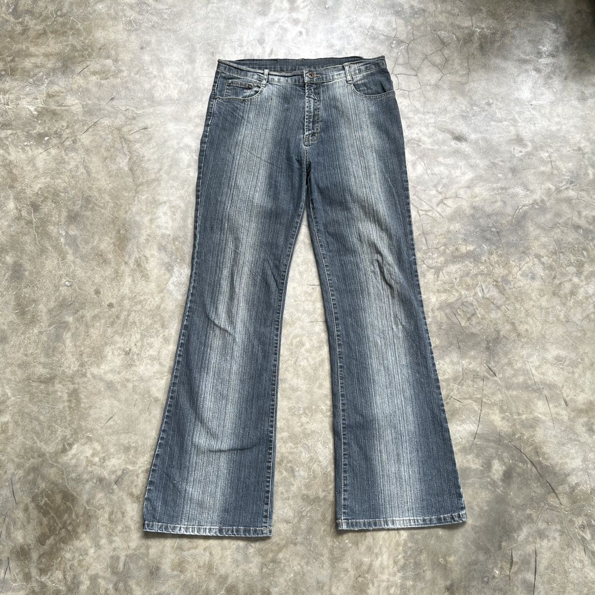 Tornado Mart 2000s Vidanli Tornado Mart Style Flared Jeans Size US 32 / EU 48 - 1 Thumbnail