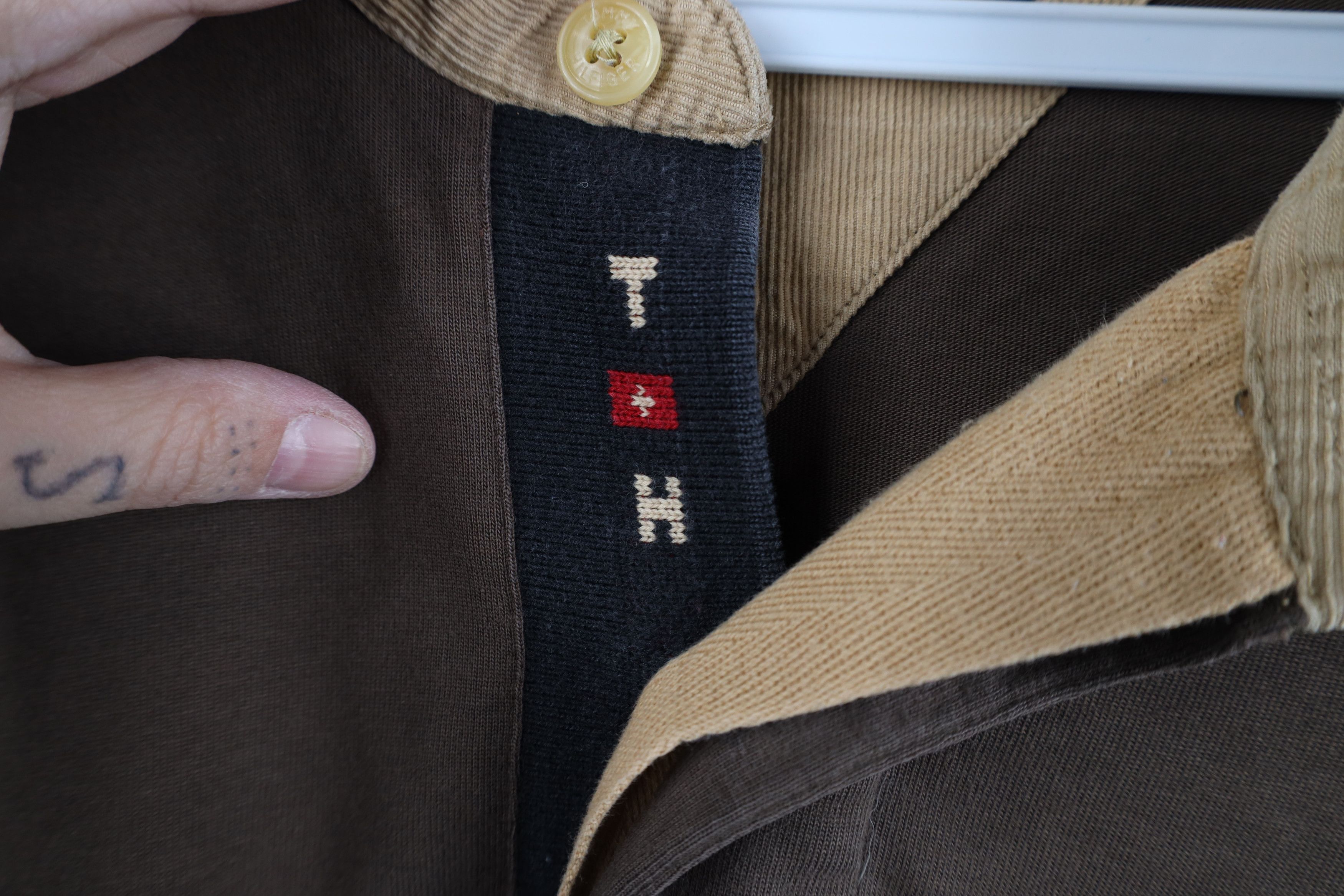 Tommy Hilfiger Vintage 90s Y2K Tommy Hilfiger Patch Long Sleeve Rugby Polo Size US XL / EU 56 / 4 - 6 Thumbnail