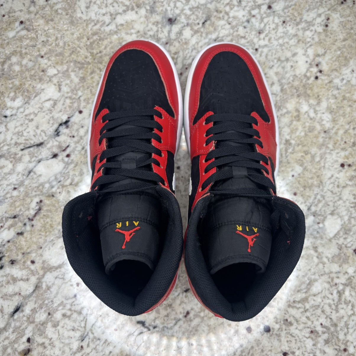 Jordan Brand Size 10-Jordan 1 Mid SE Christmas LIGHTLY WORN W BOX Size US 10 / EU 43 - 6 Thumbnail