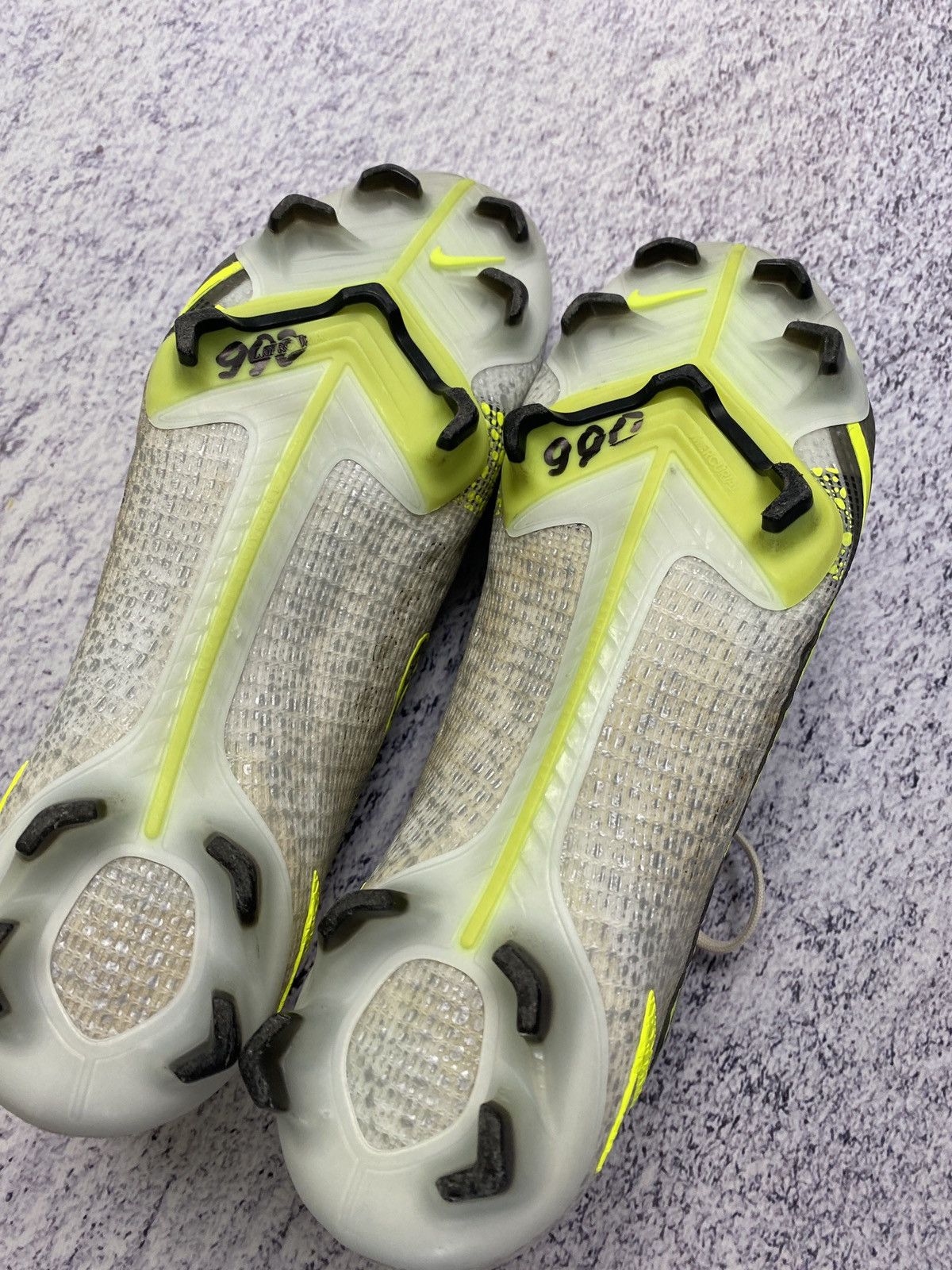 Nike Nike Vapor 14 Elite FG White Soccer Cleats CQ7635-107 US 8 Size US 8 / EU 41 - 17 Thumbnail