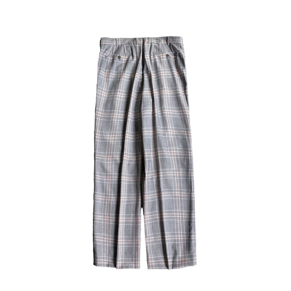 Givenchy Givenchy tartan tailored trouses regular straight fit pants Size US 36 / EU 52 - 2 Thumbnail