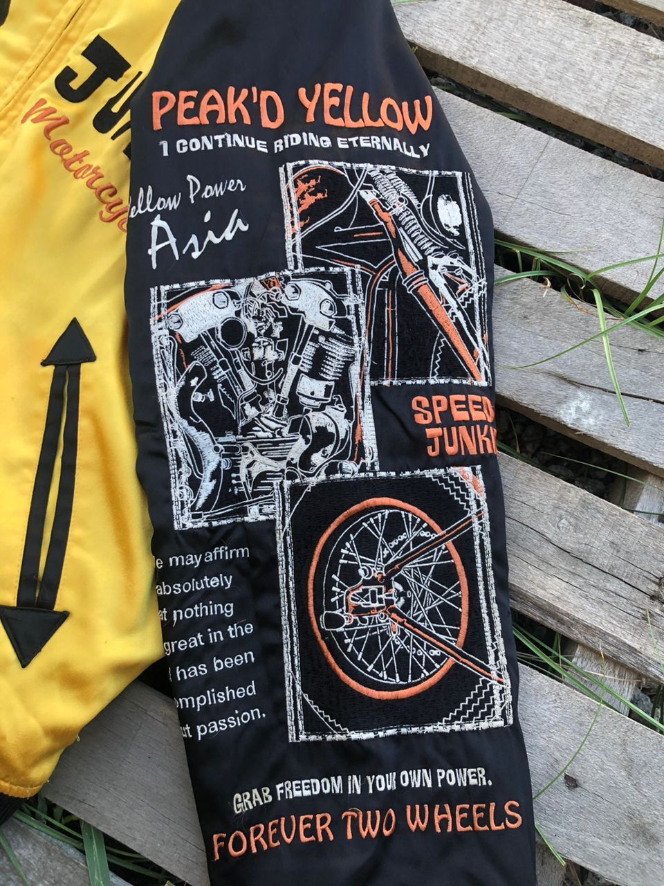 Japanese Brand Vintage Sukajan Peak'd Yellow Embroidery Reversible Jacket Size US M / EU 48-50 / 2 - 8 Thumbnail