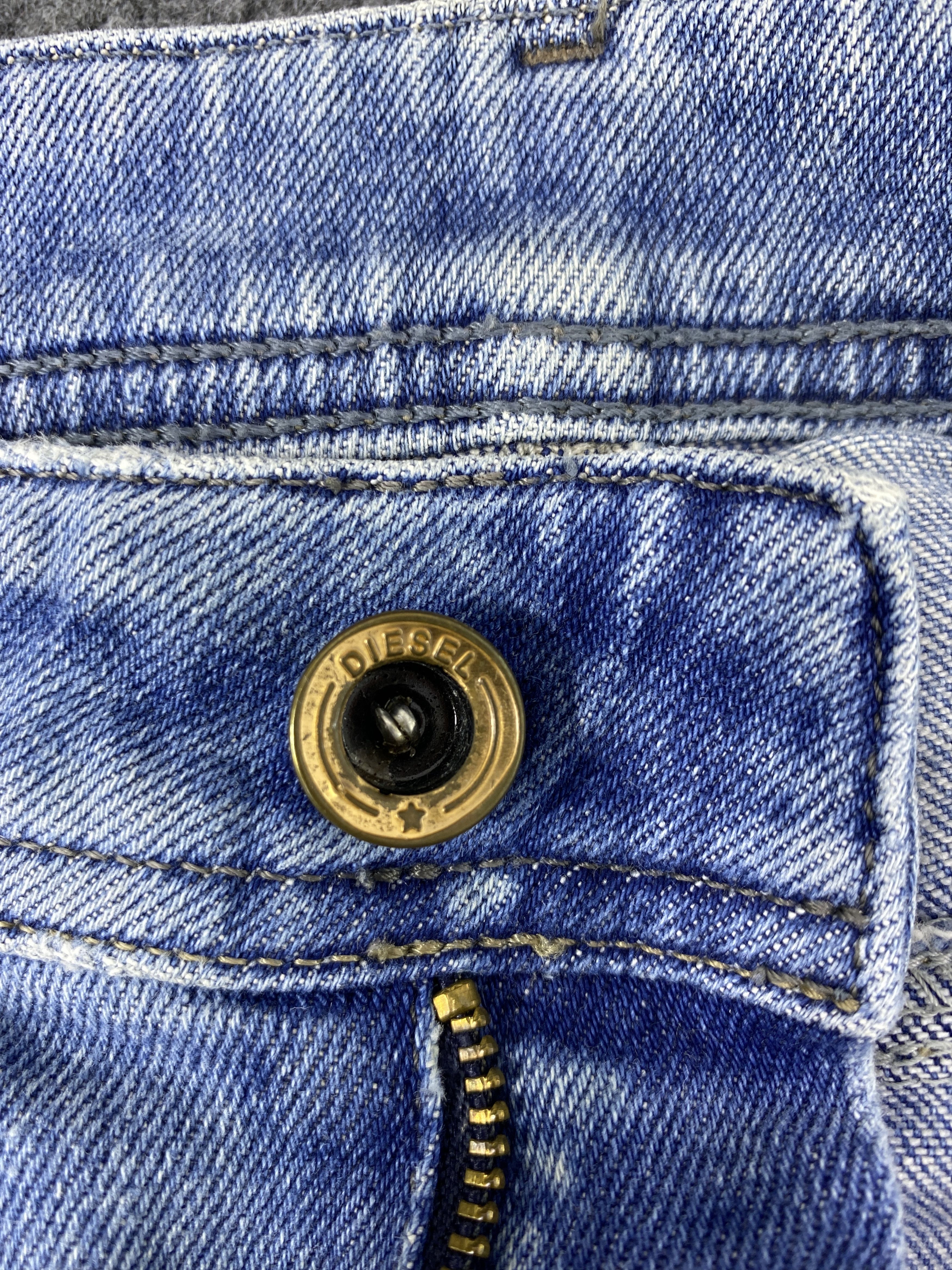 Diesel Diesel Distressed Blue Wash Denim Streetwear - J1111 Size US 28 / EU 44 - 12 Thumbnail
