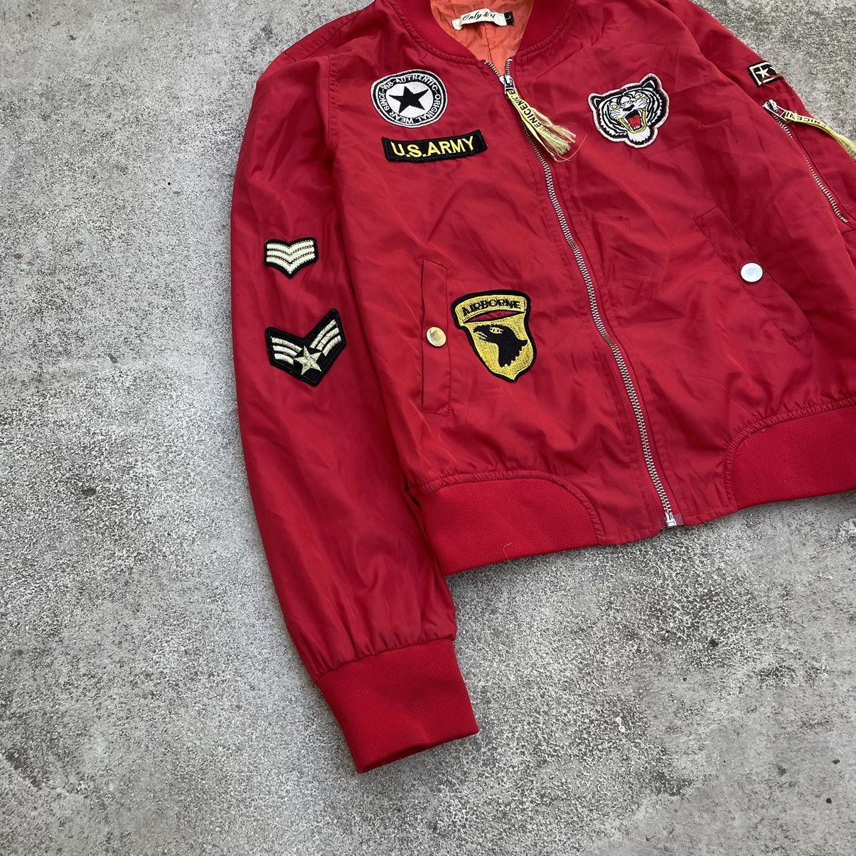 Vintage Vintage Y2K Red Bomber Army Military Patches Streetwear M Size M / US 6-8 / IT 42-44 - 2 Thumbnail