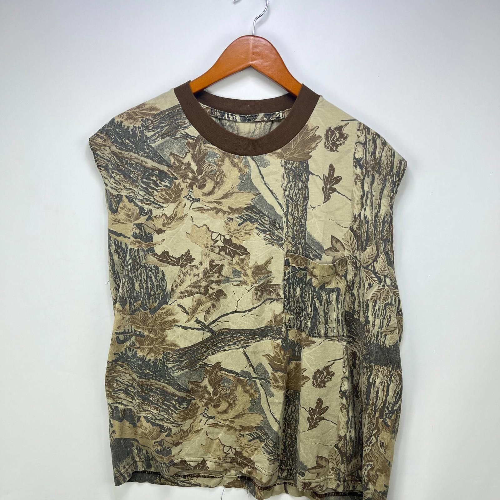 Realtree Vintage 90s Realtree Camo Sleeveless Shirt Large Size US L / EU 52-54 / 3 - 1 Thumbnail