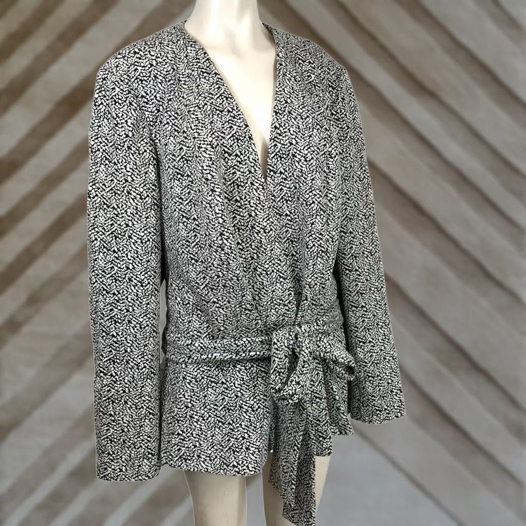 Vintage LANE BRYANT Womens 28 Black White Textured Belted Jacket Blazer Stretch Plus Size 28 Size 4XL / US 24-26 - 1 Thumbnail