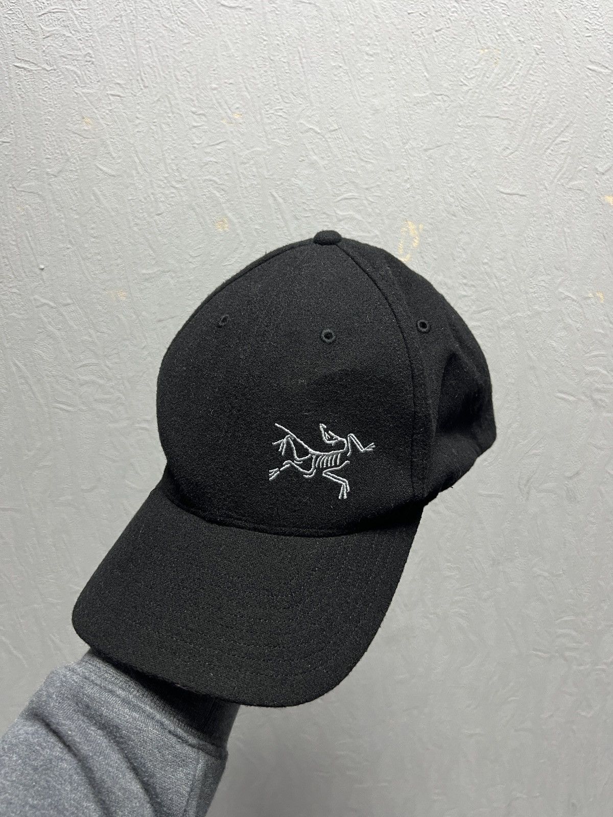 Arc'teryx Arcteryx Cap Hat Vintage Black Size ONE SIZE - 3 Thumbnail
