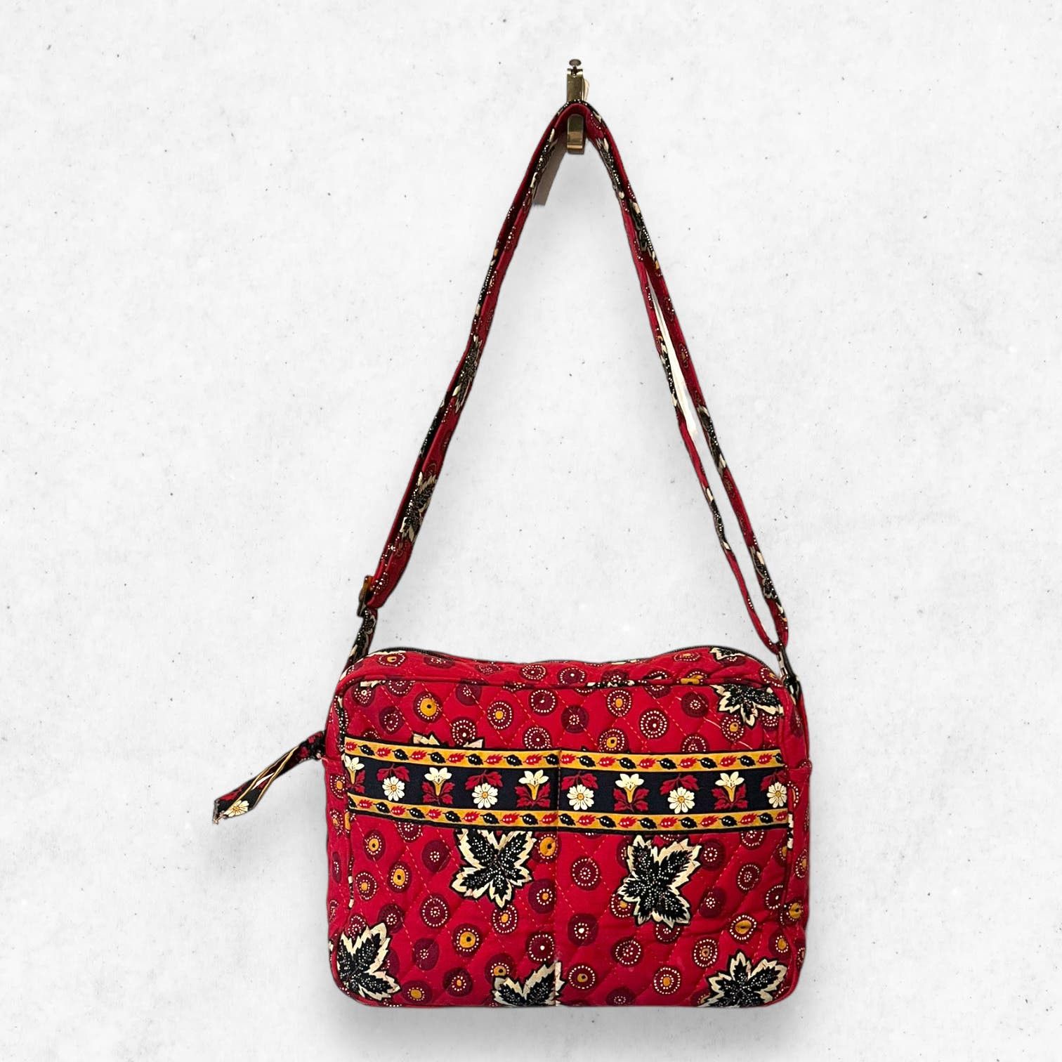 Vera Bradley Beary Merry Polar Bear Iconic Tote New Sealed Vera Bradley Polar Bear | eBay main image 2