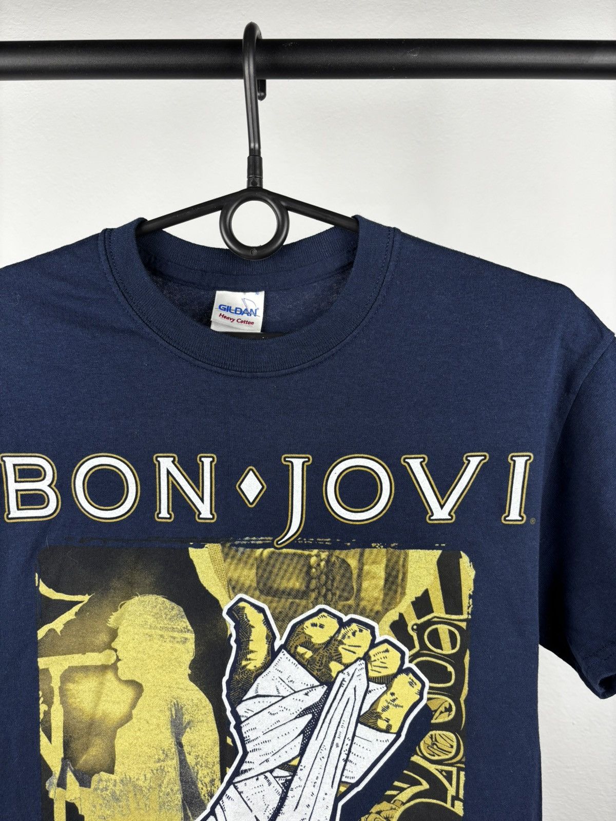 Band Tees Bon Jovi World Tour 2013 size S Size US S / EU 44-46 / 1 - 2 Thumbnail