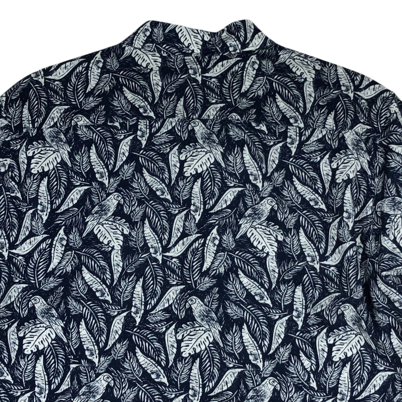 Ted Baker Ted Baker Shirt L Toucan Leaf Resort Short Sleeve Button Up Size US L / EU 52-54 / 3 - 9 Thumbnail
