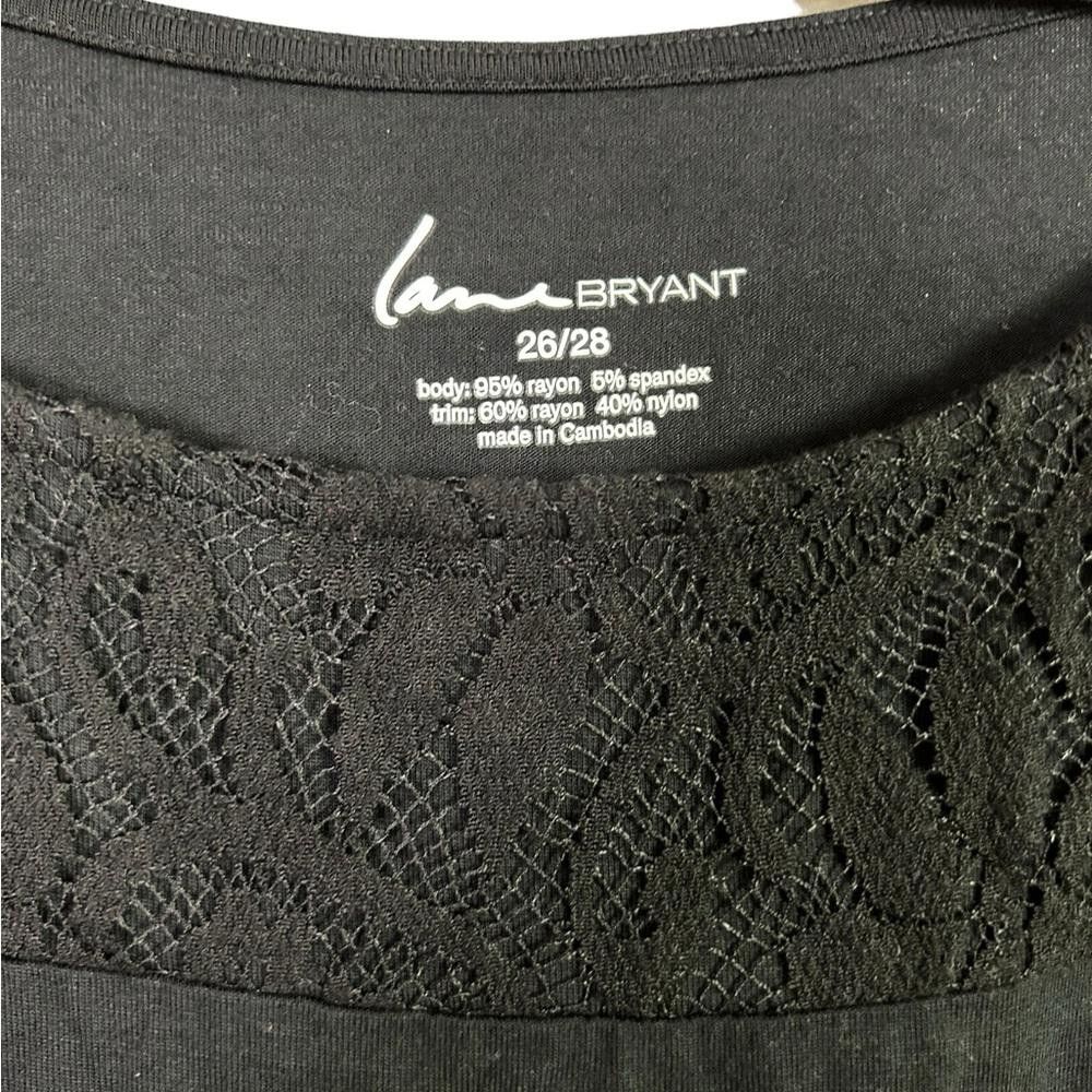 Designer Lane Bryant l Black Lace Sleeve Tee 26/28/4X Size M / US 6-8 / IT 42-44 - 7 Thumbnail