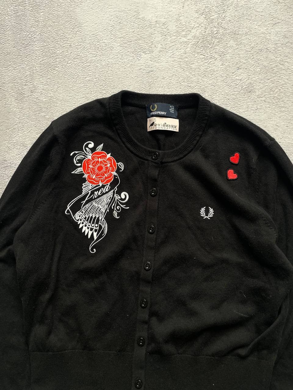 Fred Perry Fred Perry x Amy Winehouse black cardigan embroidered UK-12 Size M / US 6-8 / IT 42-44 - 3 Thumbnail