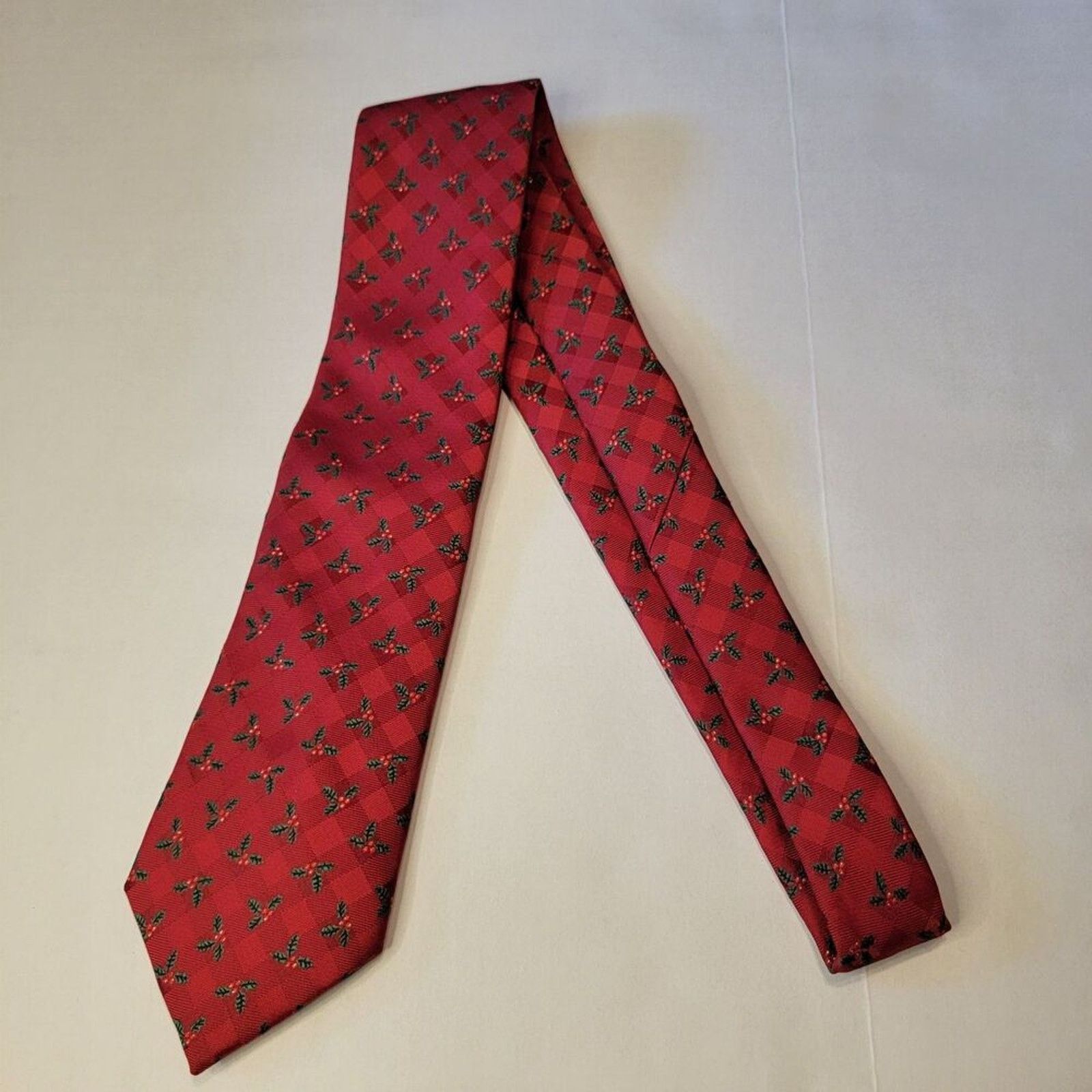 Other Noel Holiday Collection Christmas Tie Holly Red Size ONE SIZE - 3 Thumbnail