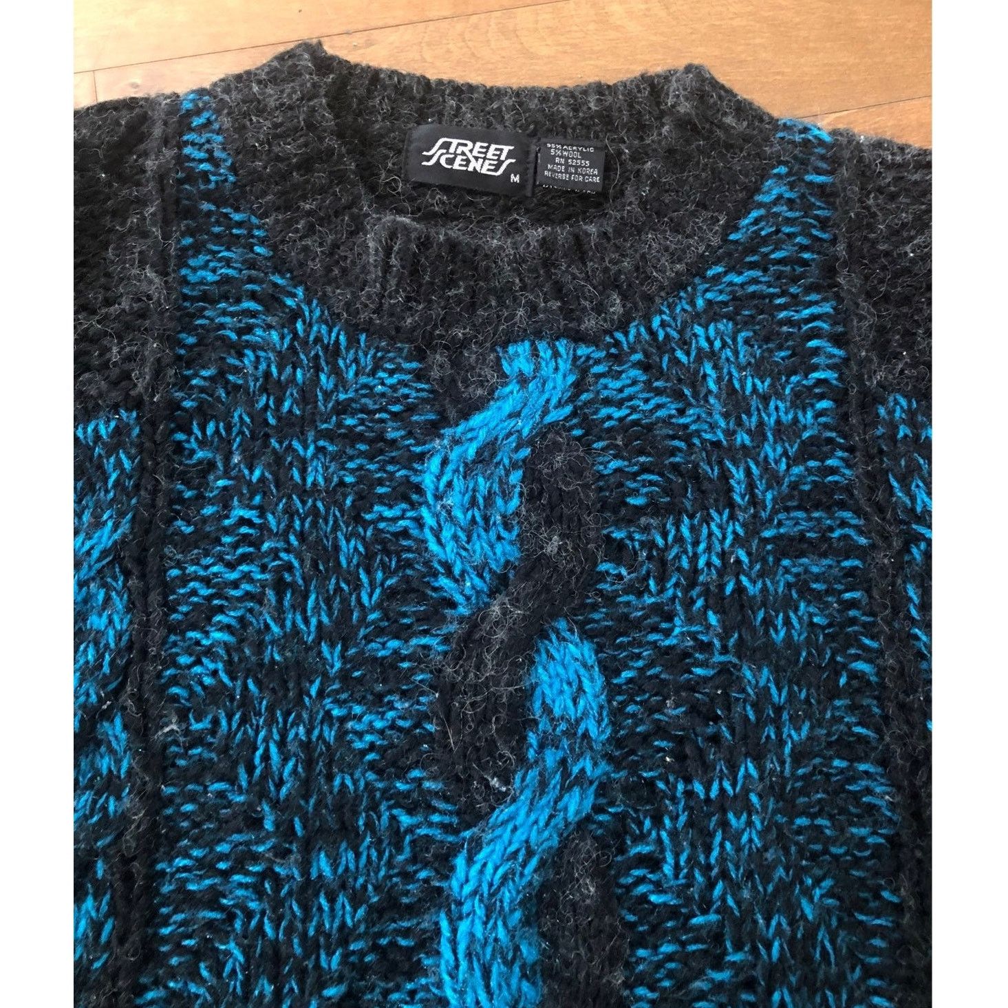 Vintage American Vtg 80-90s street scenes sweater black blue medium Size US M / EU 48-50 / 2 - 2 Thumbnail