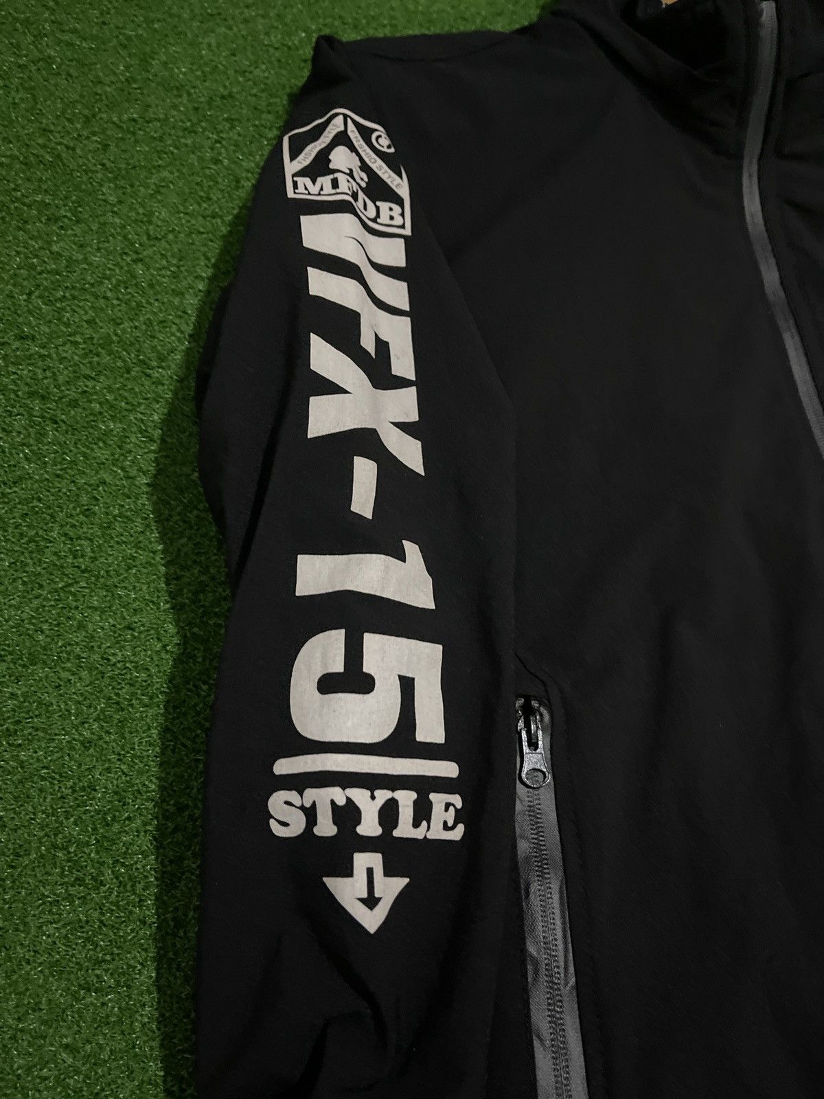 Japanese Brand VINTAGE YOHJI YAMAMOTO SWEATER ZIPPER UP VERY RARE Size US XL / EU 56 / 4 - 8 Thumbnail