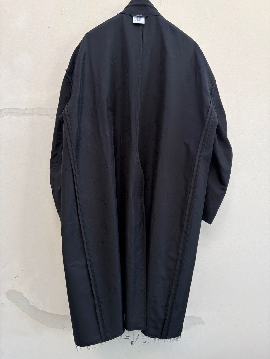 Vetements Vetements x Brioni FW17 Oversized Double breasted Coat Black Size US XL / EU 56 / 4 - 9 Thumbnail