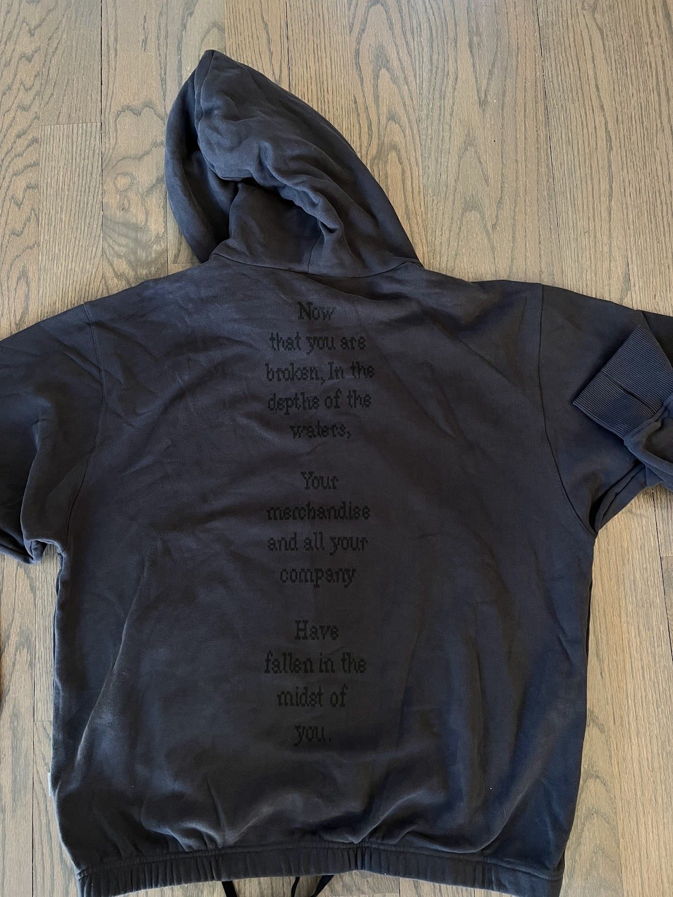 Serapis Serapis Now That You Are Broken Hoodie NWT Size US XL / EU 56 / 4 - 3 Thumbnail
