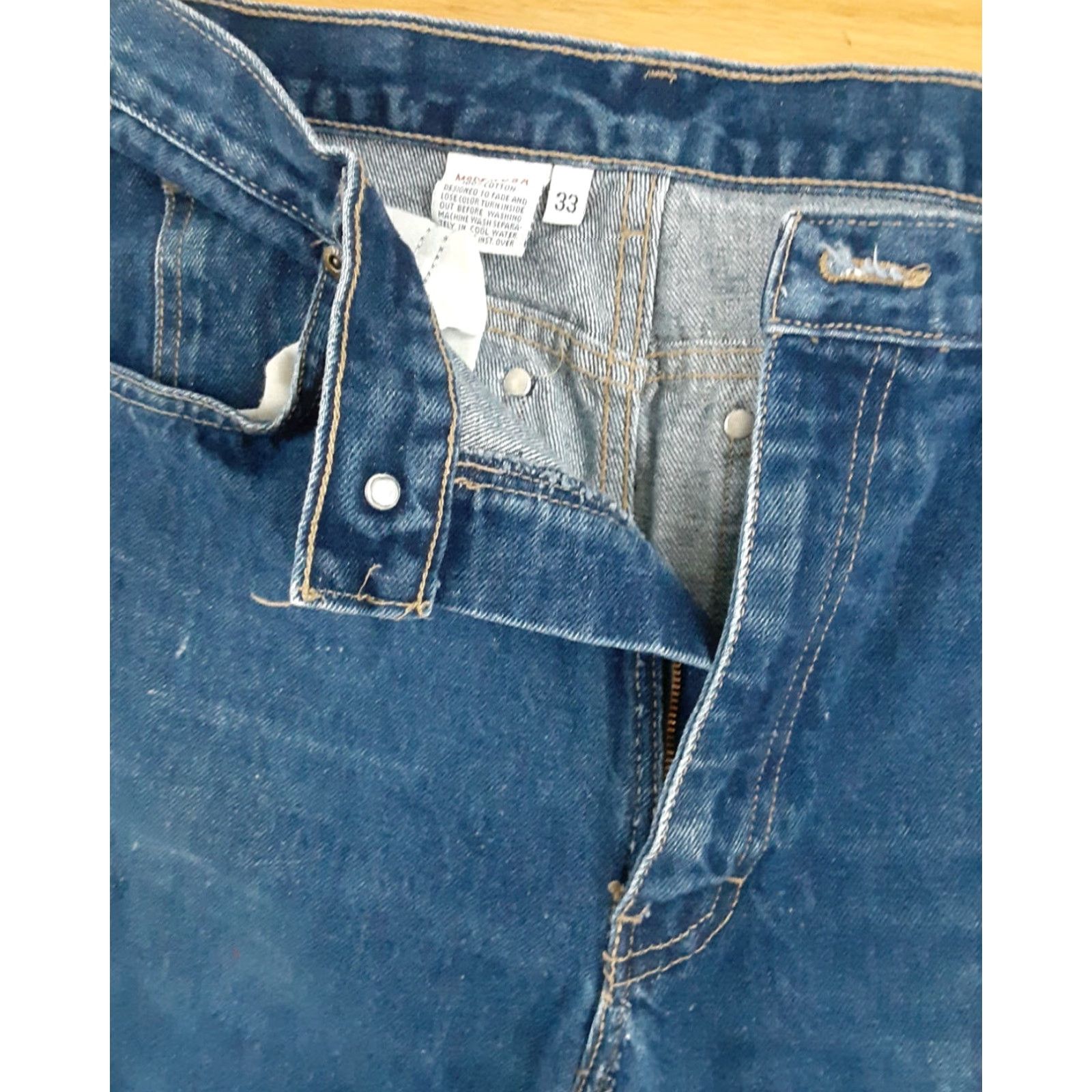 Calvin Klein VINTAGE Calvin Klein Jeans Mens 33 30 Blue USA made Jeans Straight 33 Inseam 30 Waist 33 Blue USA Mens Size US 33 - 5 Thumbnail