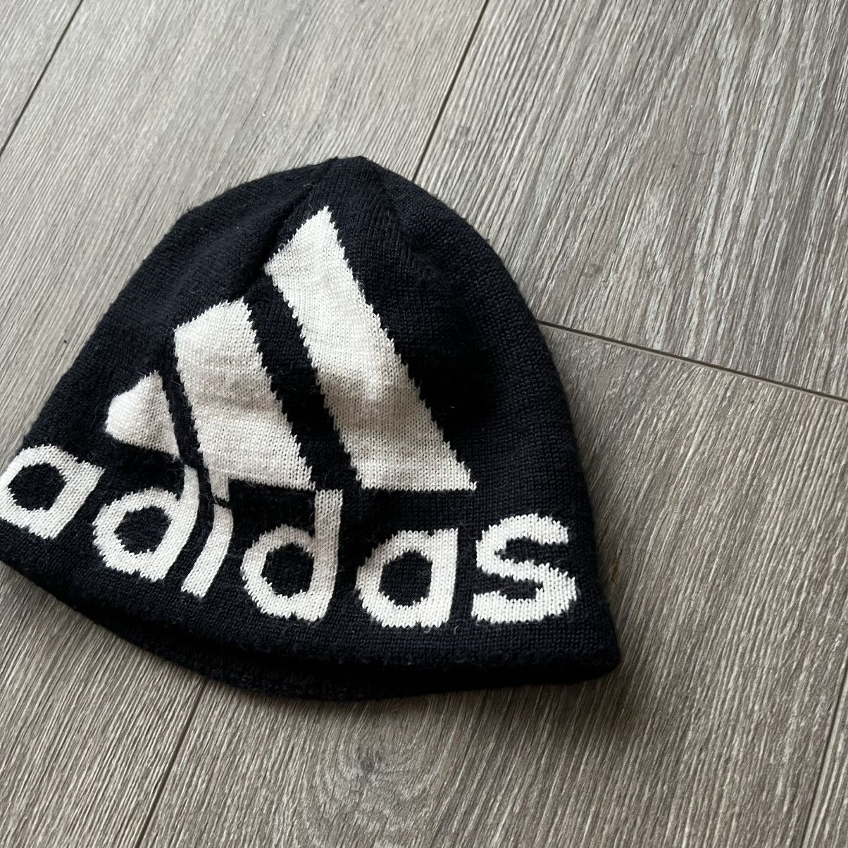 Adidas Vinrage Y2K Adidas Beanie Hat Size ONE SIZE - 5 Thumbnail
