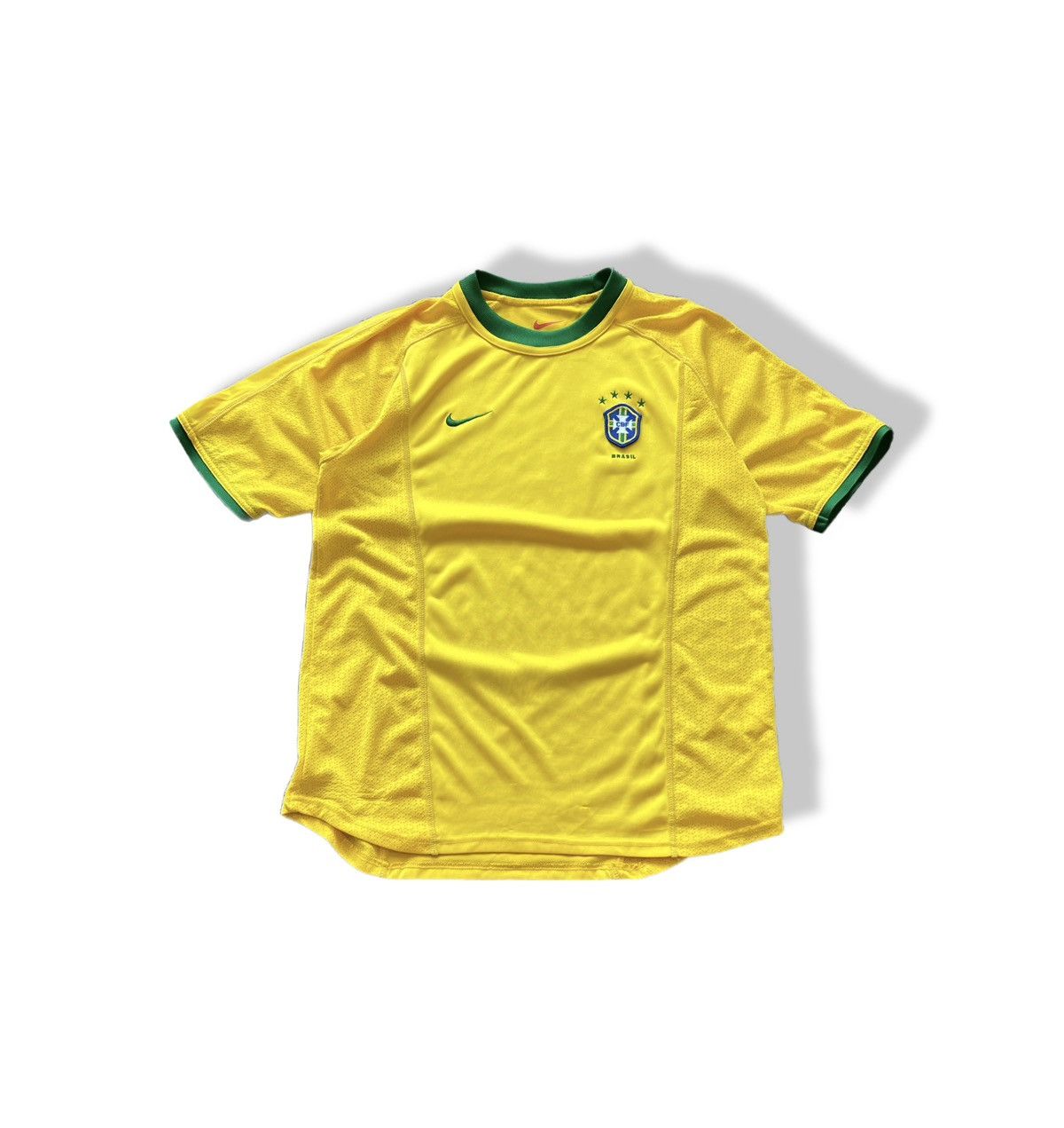 Nike Brazil 2000 Nike Vintage Y2k Streetwear Style Football Shirt Size US S / EU 44-46 / 1 - 1 Thumbnail