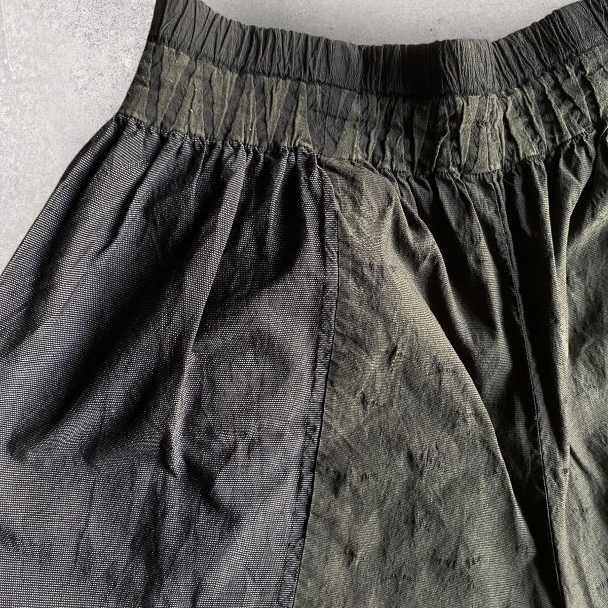 Issey Miyake Issey Miyake Fete Wide Leg Elastic Pants Size 26" / US 2 / IT 38 - 4 Thumbnail