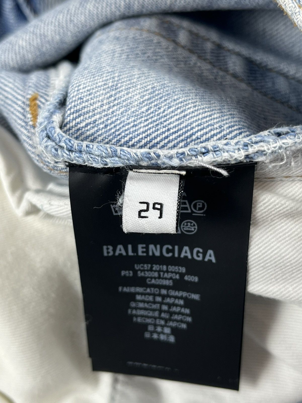 Balenciaga FW18 Balenciaga Heelbite Distressed Bootcut Denim Jeans Size US 30 / EU 46 - 8 Thumbnail
