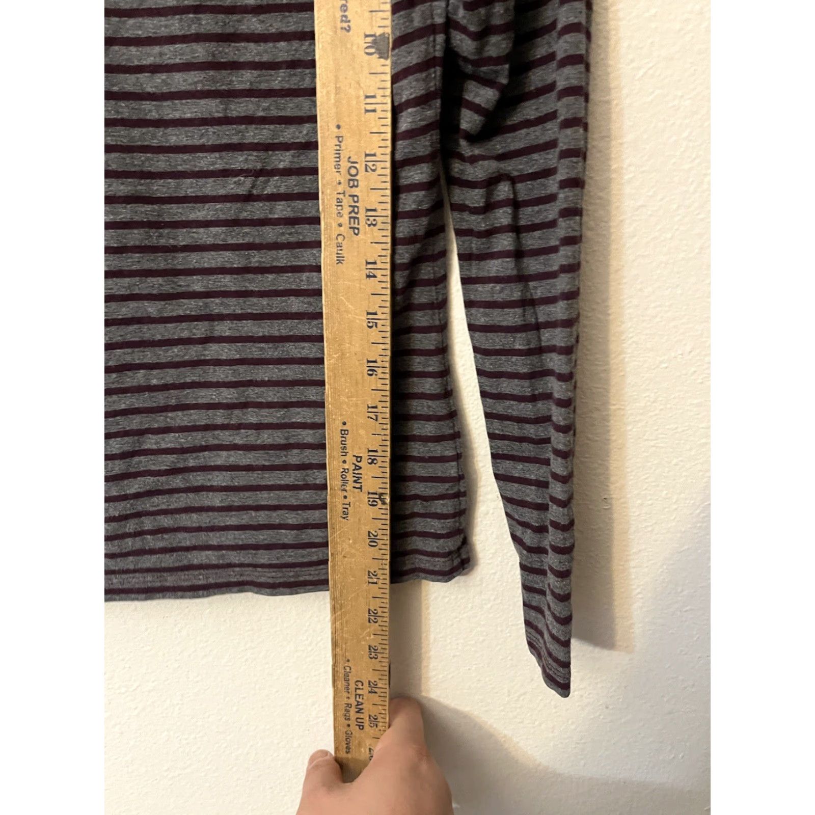 Vintage Ann Taylor Loft Top Women Petite PS Gray Striped Long Sleeve T-Shirt Boat Neck Swing Casual Shirt Womens Size S / US 4 / IT 40 - 4 Thumbnail