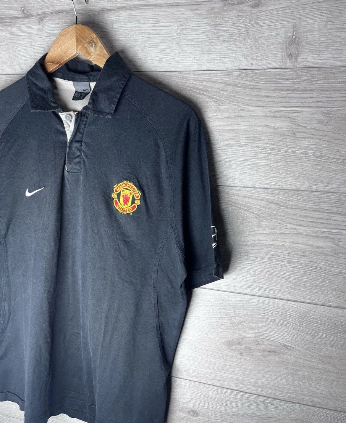Vintage Vintage soccer jersey Polo nike FC Manchester United size M Size US M / EU 48-50 / 2 - 4 Thumbnail