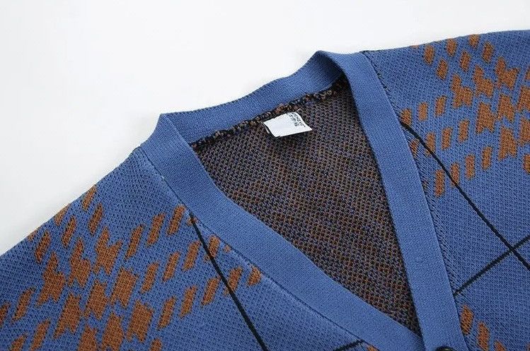 Japanese Brand Stylish Leisure Knitted Printed Buttons Cardigan Size US M / EU 48-50 / 2 - 5 Thumbnail