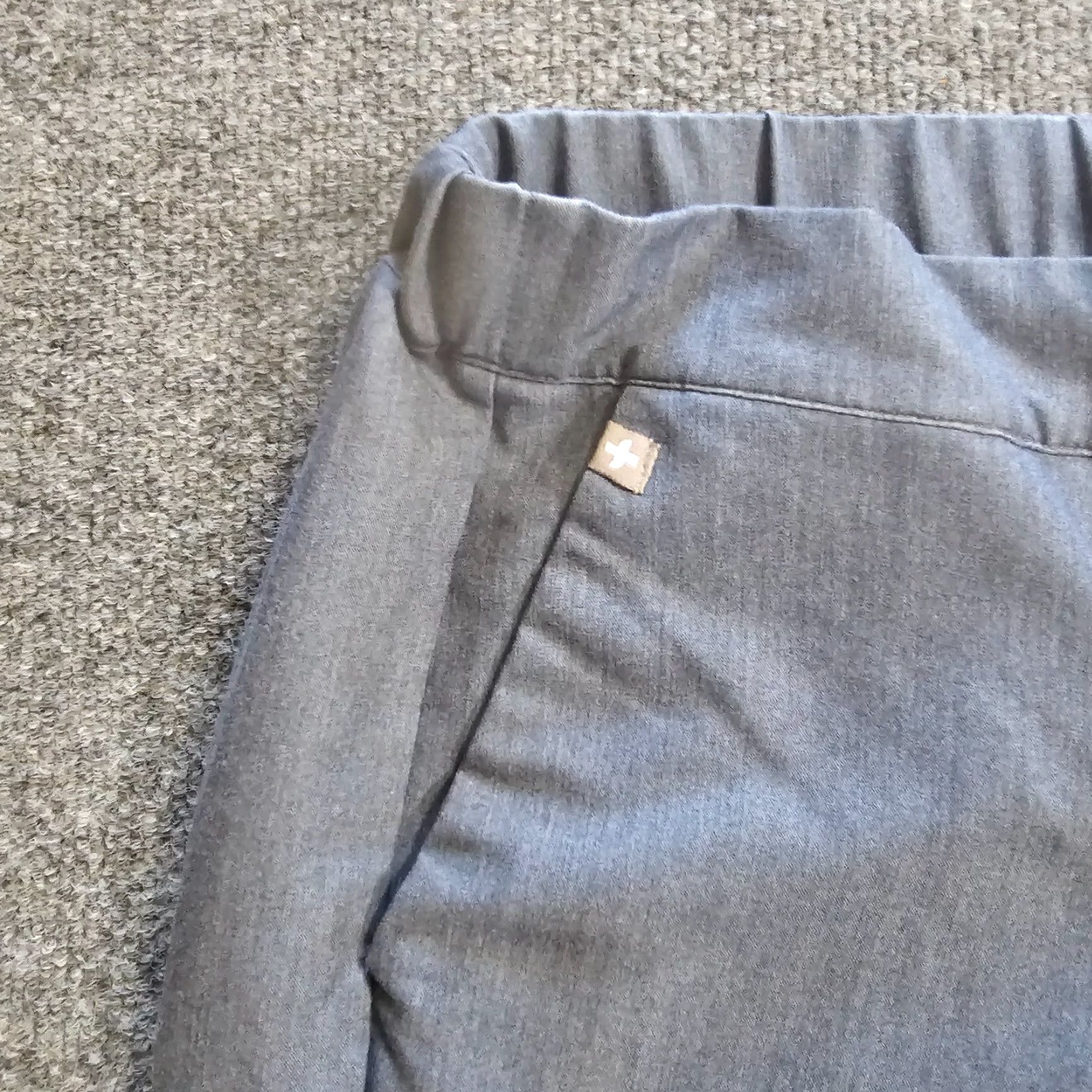 Vintage FIGS Scrub Pants Womens XS Gray Zip Elastic Waist Straight Leg Comfort Size 26" / US 2 / IT 38 - 6 Thumbnail