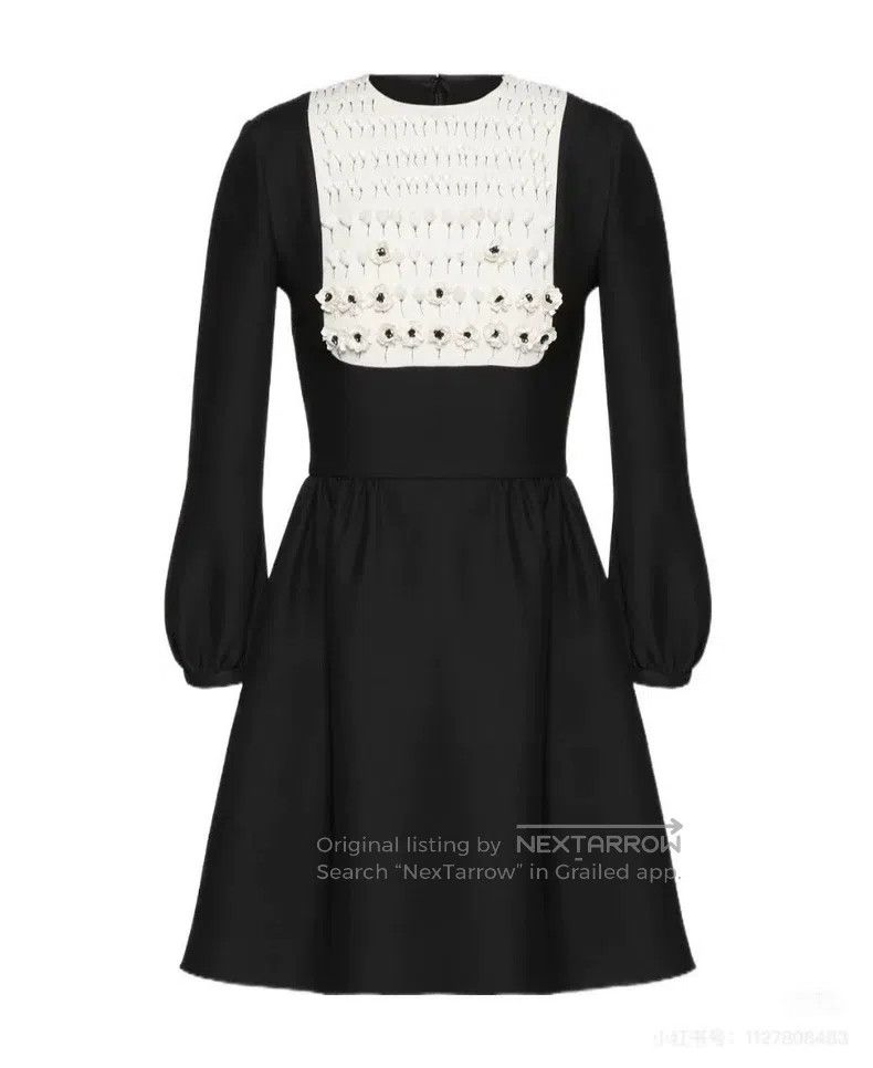 Valentino Valentino wool dress Size XL / US 12-14 / IT 48-50 - 2 Thumbnail