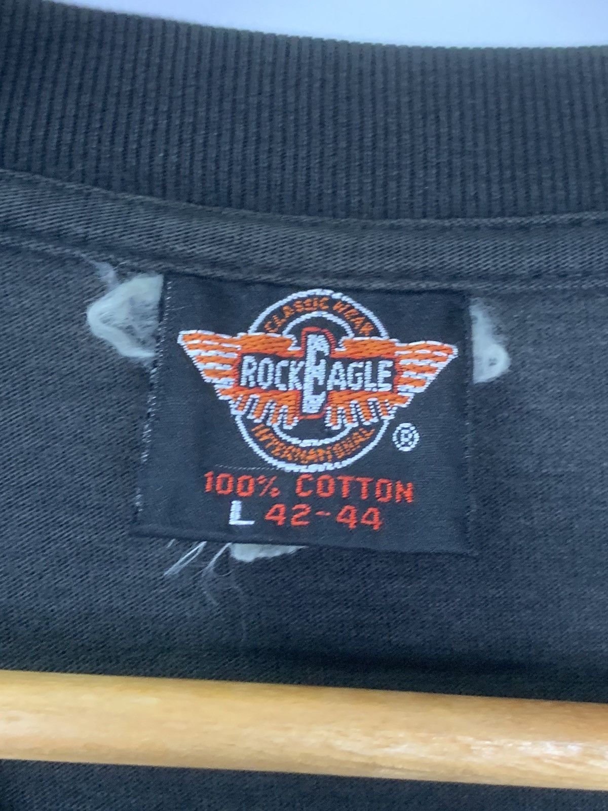Vintage Vintage Rock Eagle T-Shirt Size US L / EU 52-54 / 3 - 10 Thumbnail