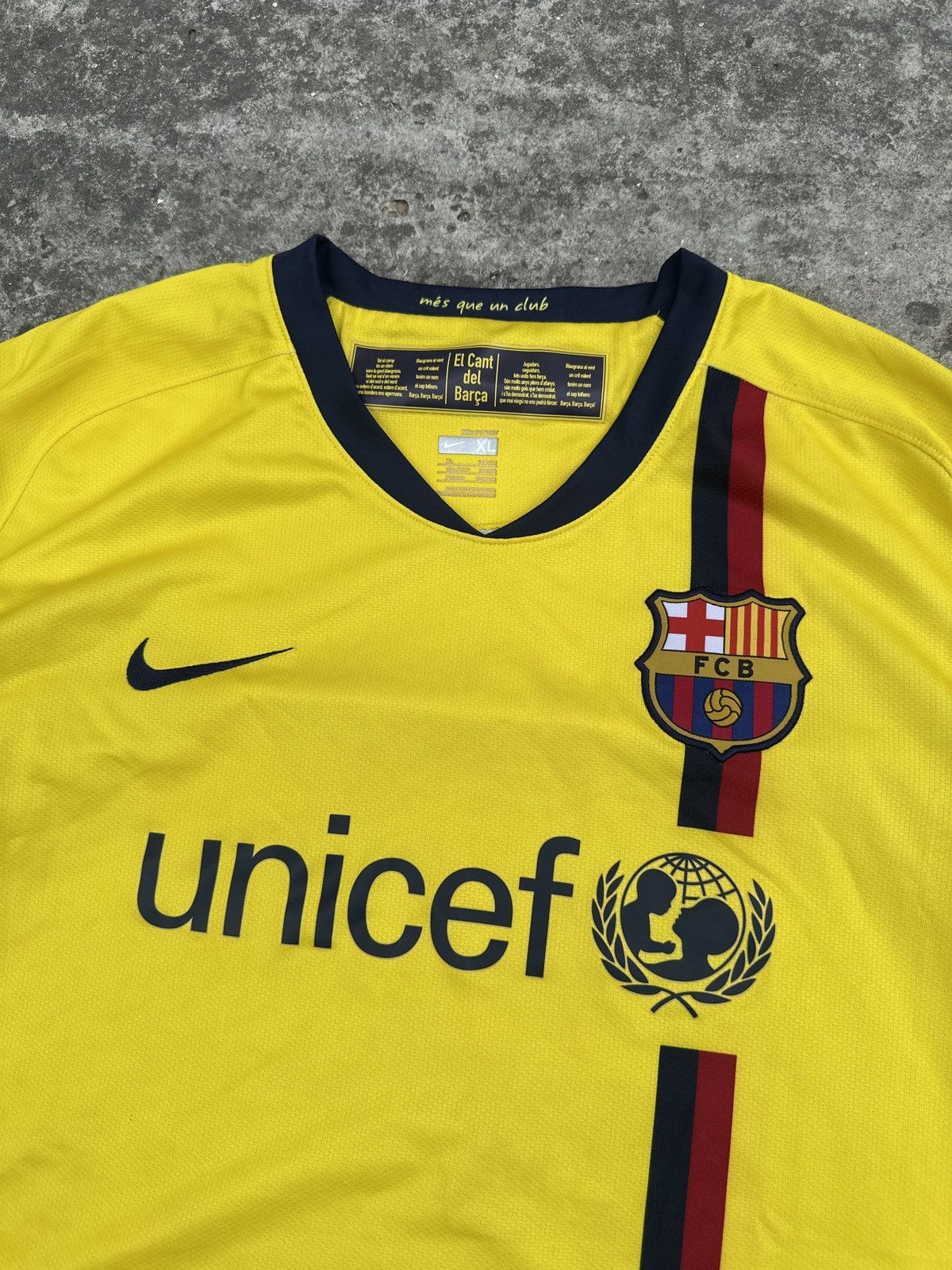 Nike Vintage Nike F.C. Barcelona 08/09 Soccer Jersey Rare XL Y2K Size US XL / EU 56 / 4 - 2 Thumbnail
